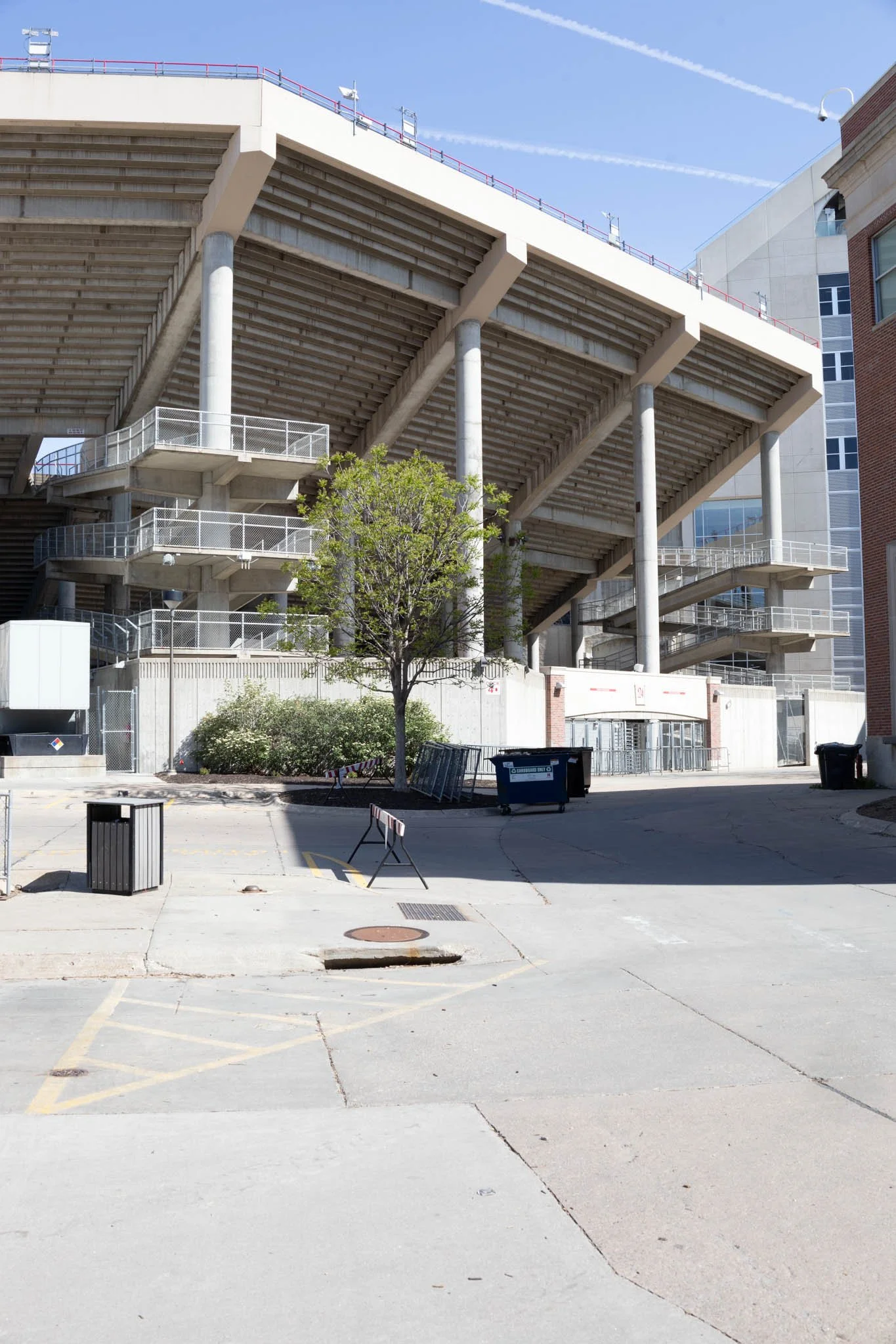 LNKConstructionPics-UNL South Stadium-Big Red Rebuild-20260419-0062.jpg