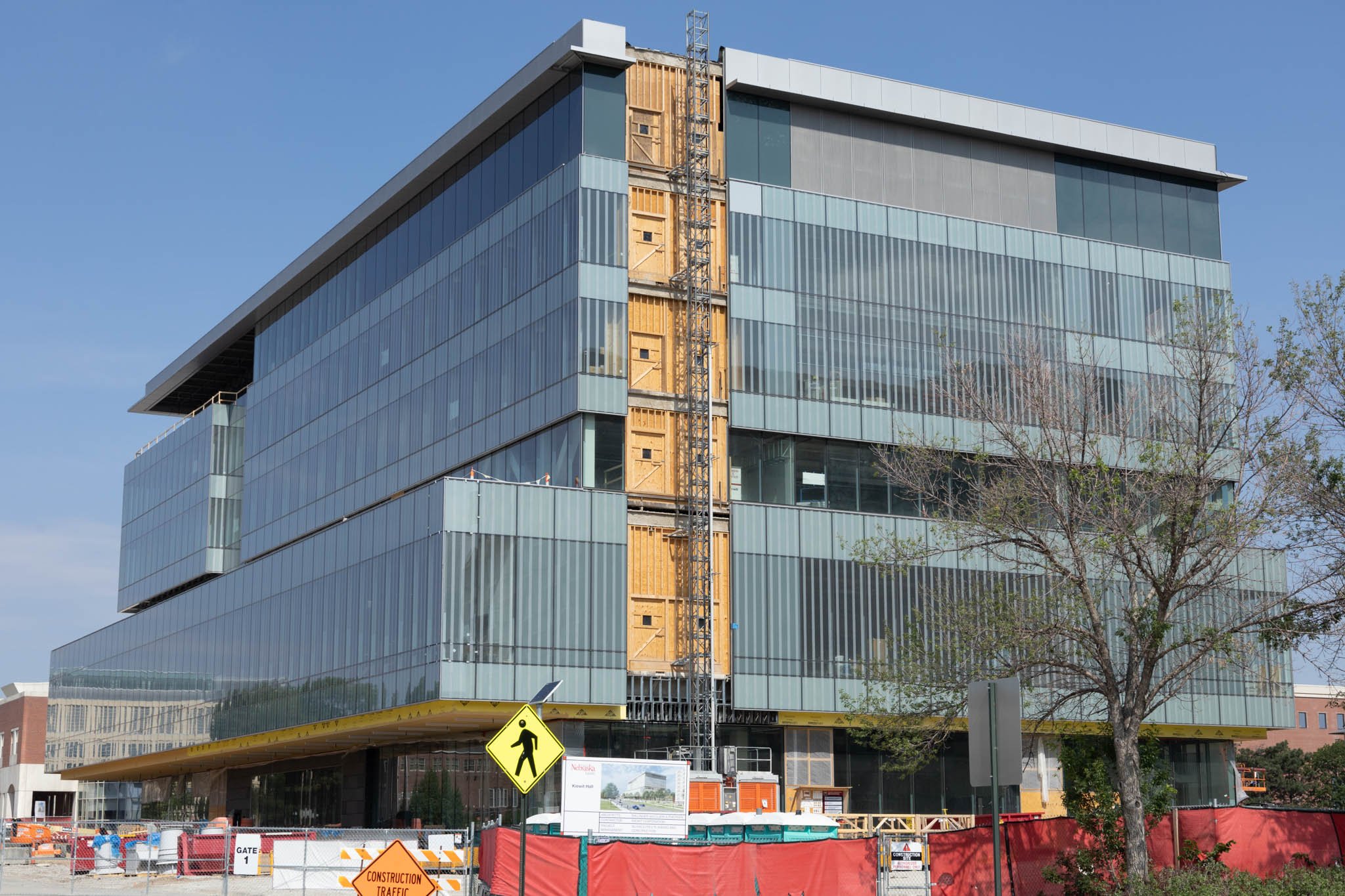 LNKConstructionPics-UNL Kiewit Hall Engineering Center-20230529-0033.jpg