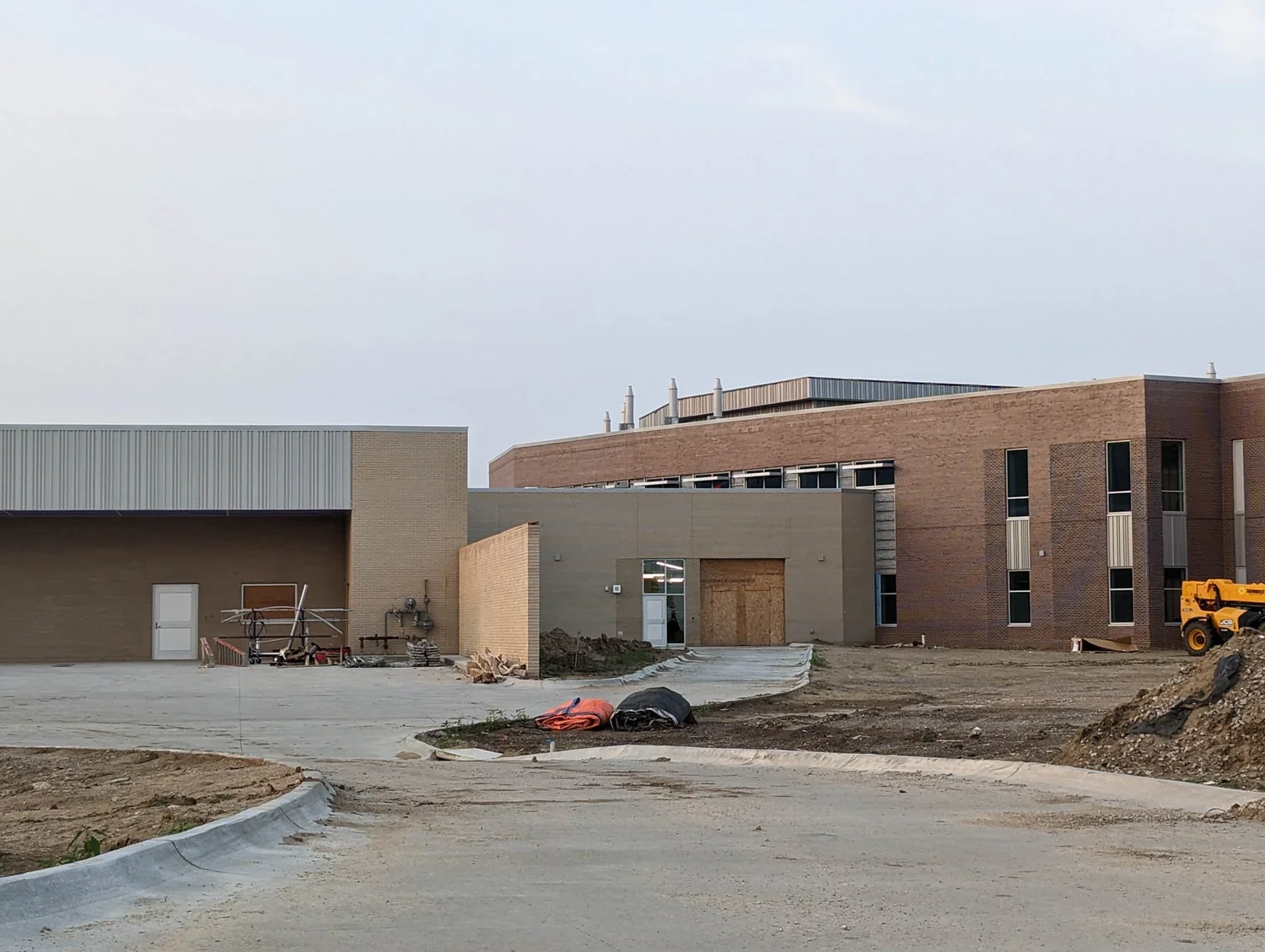 LPS Standing Bear High School COMPLETED — Lincoln Pictures