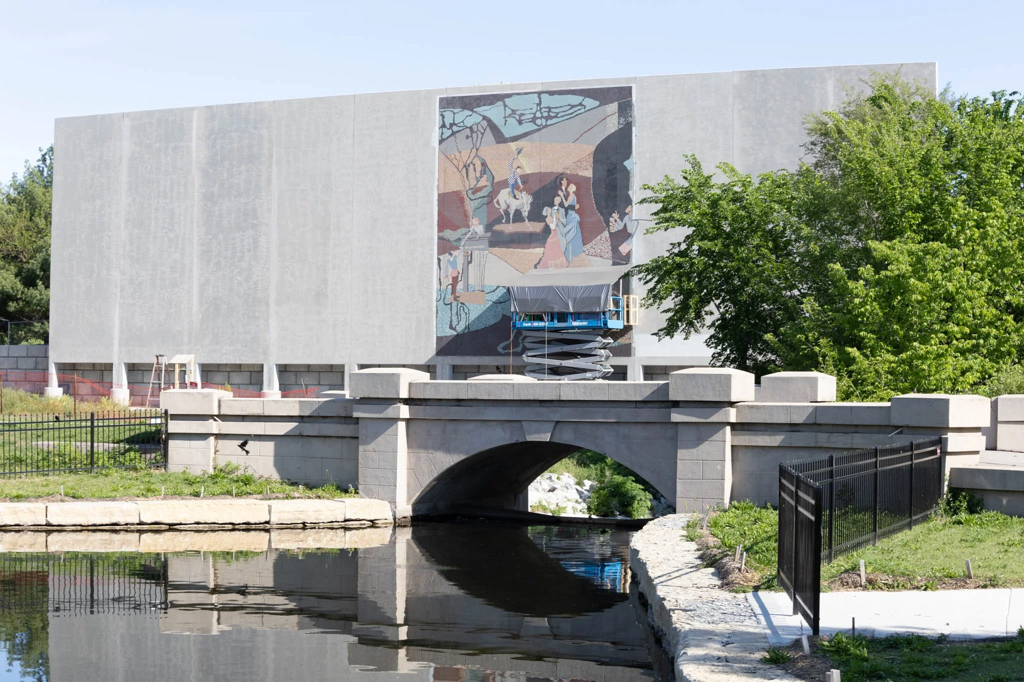 LNKConstructionPics-Wyuka Park-Pershing Mural-20260510-0005.jpg