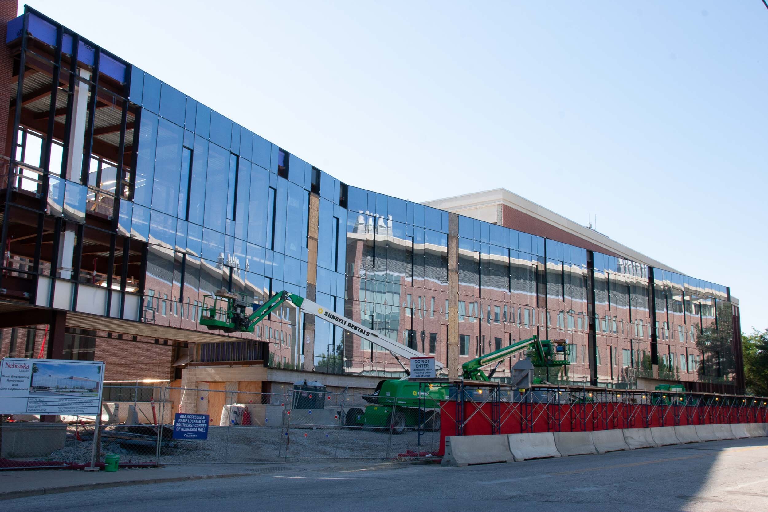 LNKConstructionPics-UNL Scott Engineering Center-20210613-071.jpg