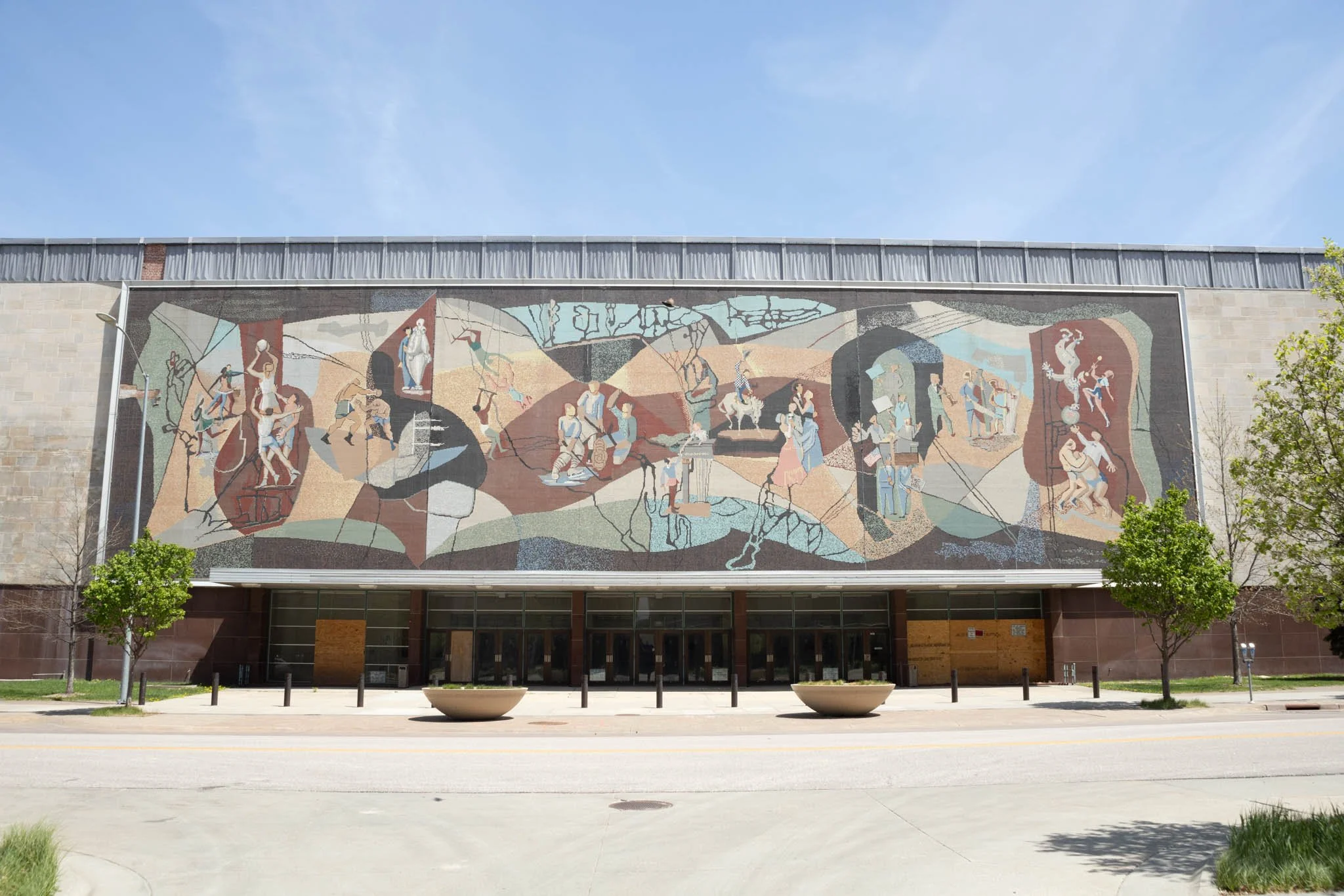 LNKConstructionPics-Pershing-20220501-2042.jpg