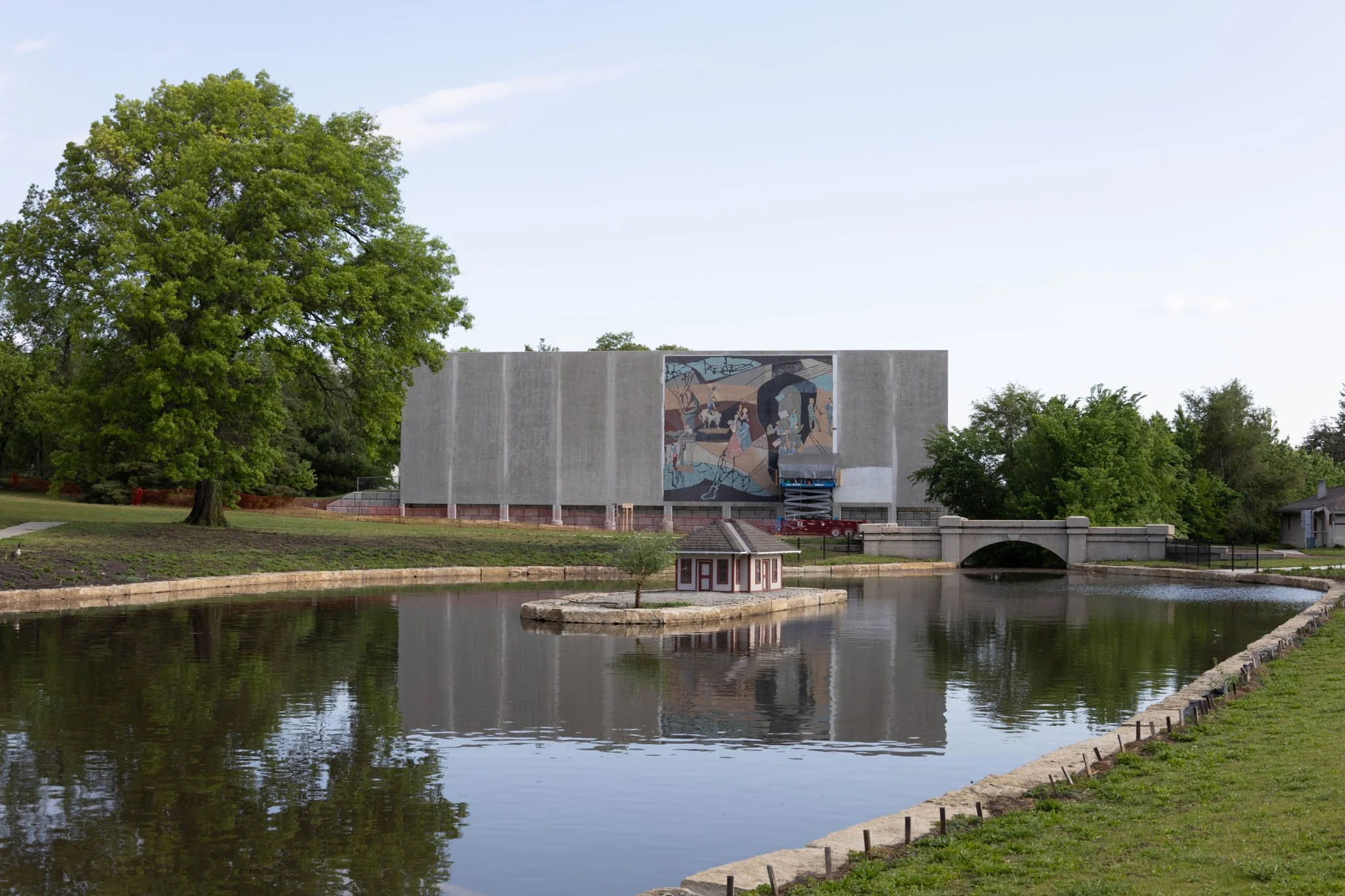 LNKConstructionPics-Wyuka Park-Pershing Mural-20260517-0011.jpg
