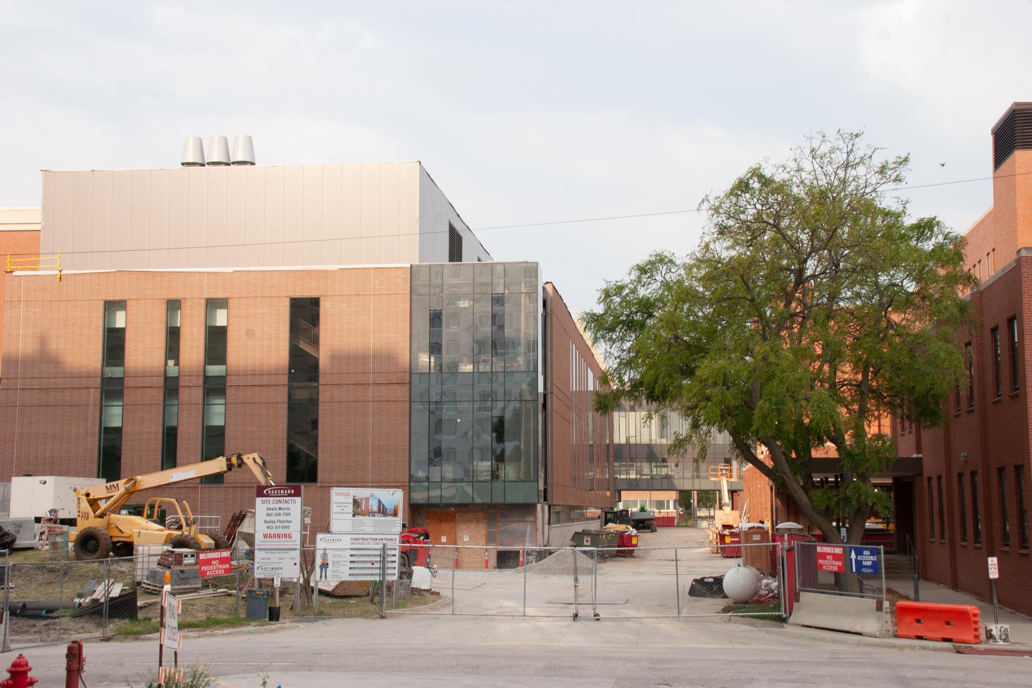 LNKConstructionPics-UNL Scott Engineering Center-20210912-030.jpg