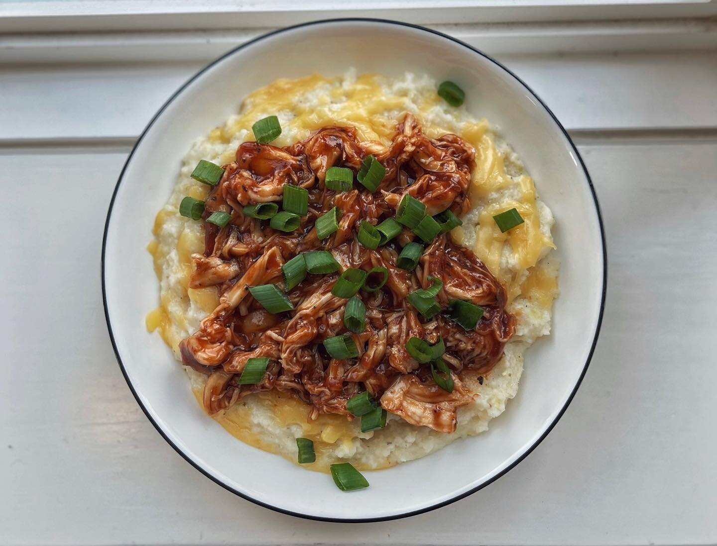 NEW MENU ITEM. 📢 Have you ever had bbq shrimp and grits? It&rsquo;s like that&rsquo;s but better. BBQ glazed shredded chicken over Gouda topped  homestyle grits. Come brunch with us. 💃🏼💃🏼💃🏼