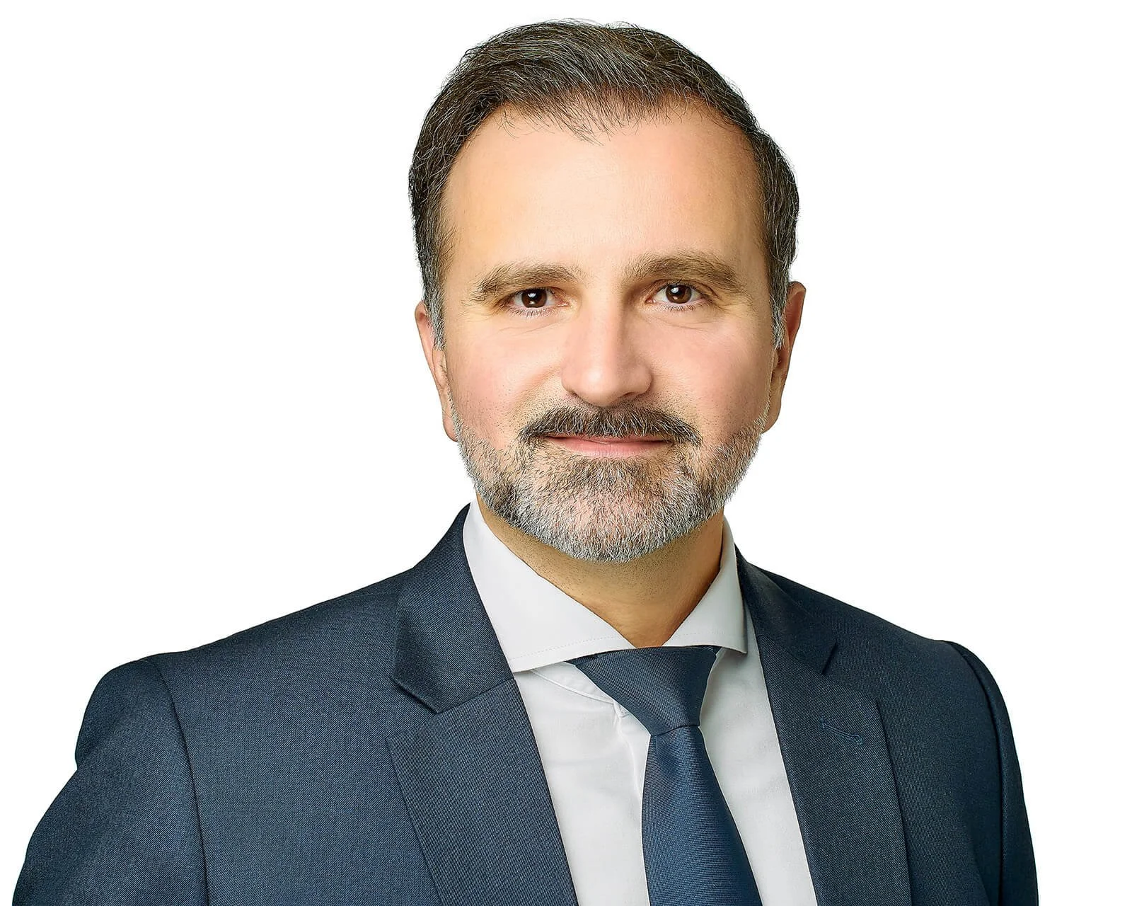 Pourquoi confier vos portraits d’entreprise, aux pros plutôt que à l'Interne