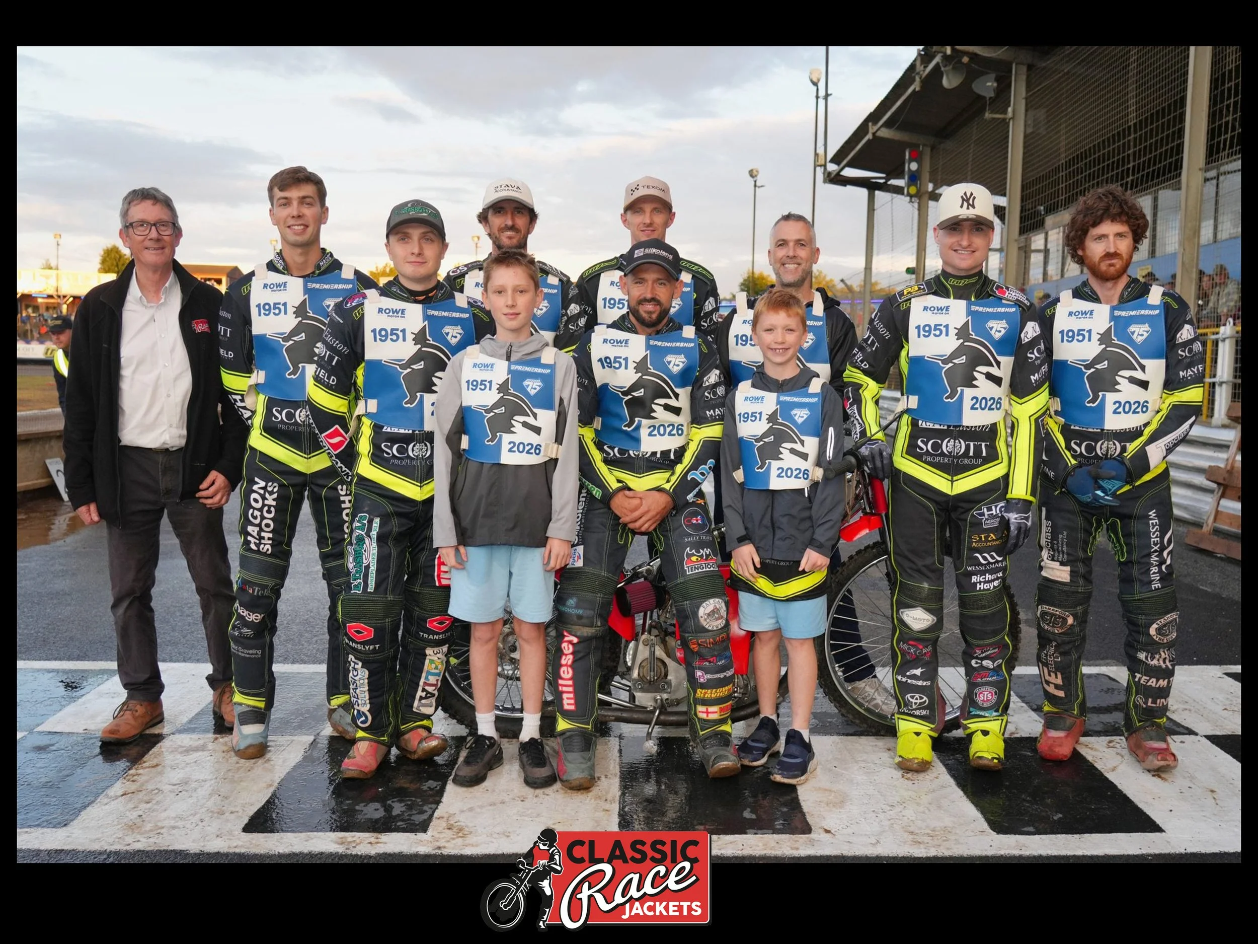75Anni-Team-Pete-Watermark.jpg