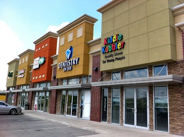 WaterlooCrossings07.jpg