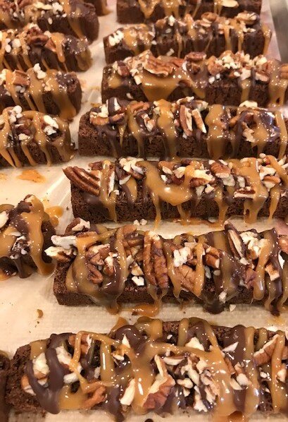 Biscotti - turtle on pan.jpg