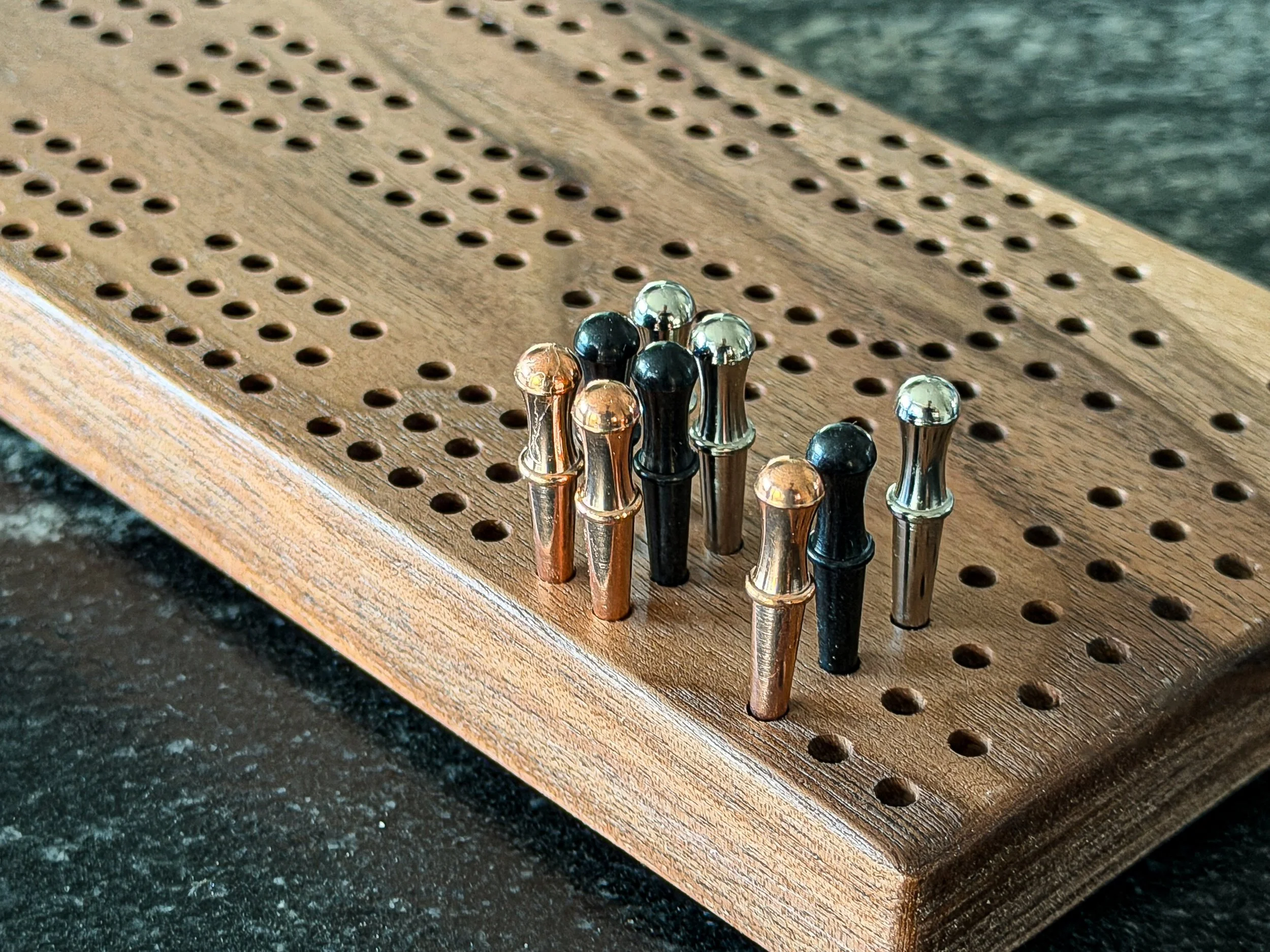wild-board-studio-mini-3-track-cribbage-board-5.jpg