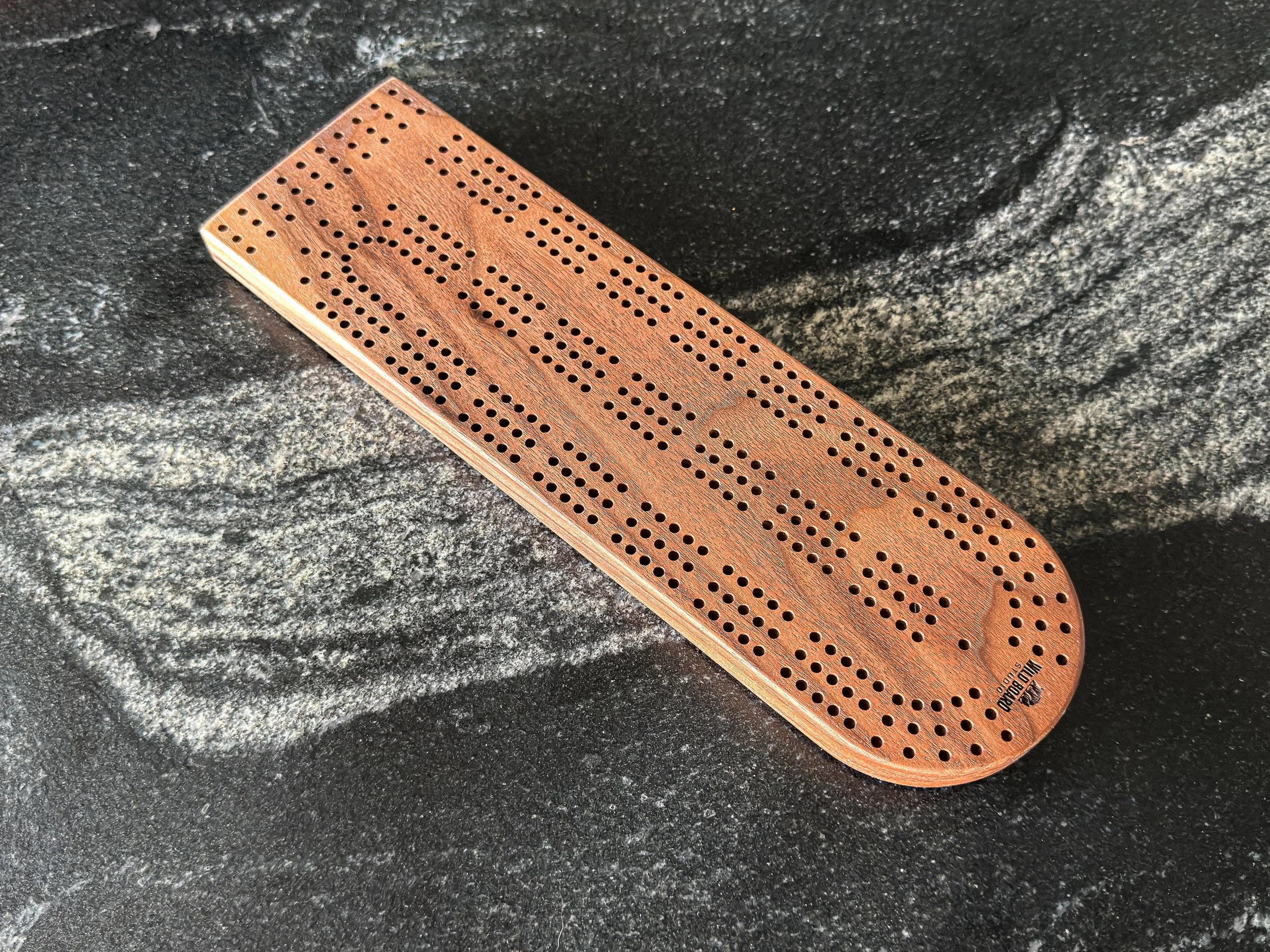 wild-board-studio-mini-3-track-cribbage-board-3.jpg