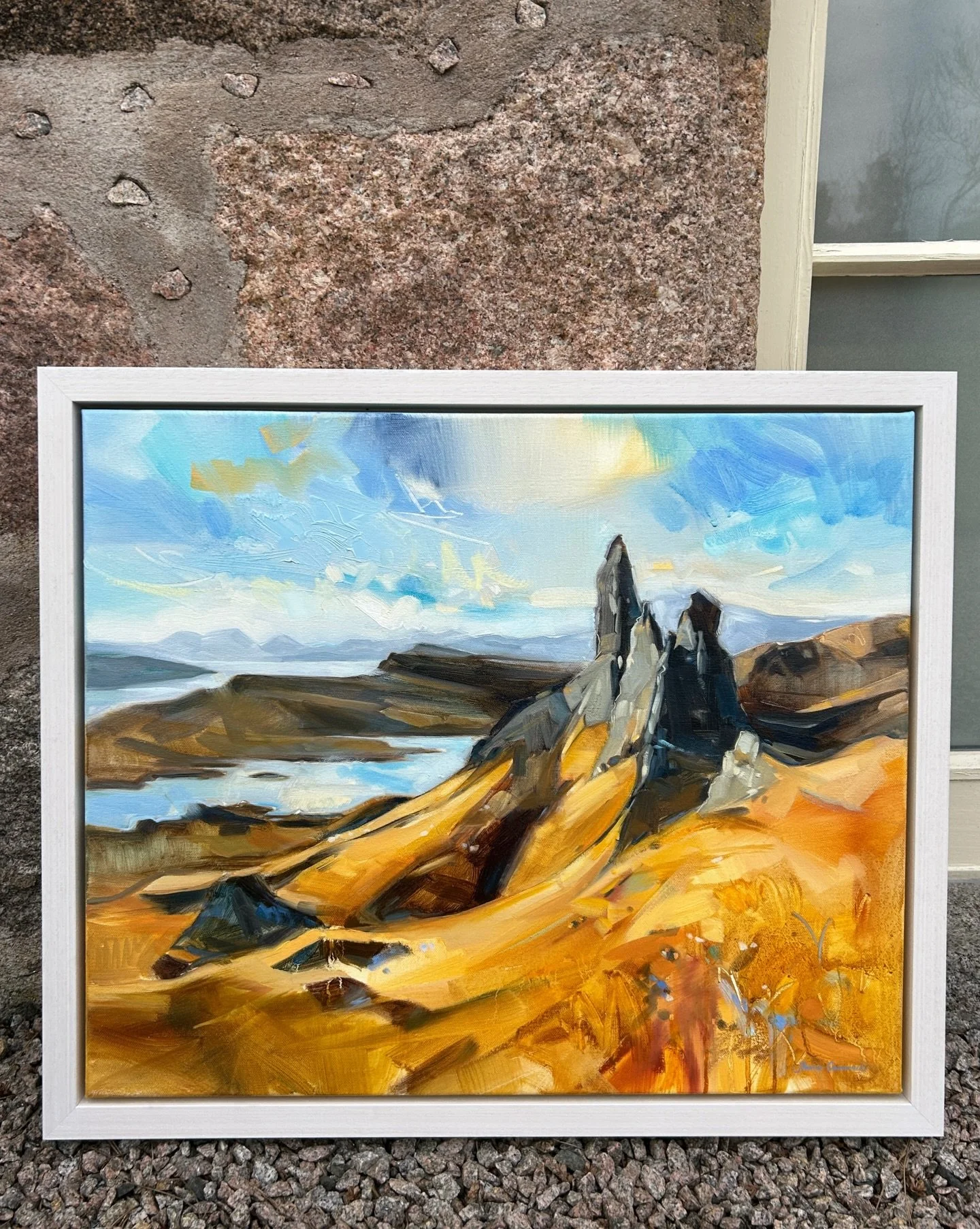Lovely to now be able to share this recent commission of The Old Man of Storr on the Isle of Skye! 

#isleofskye #oldmanofstorr #scotland #scottishartist #landscapepainting