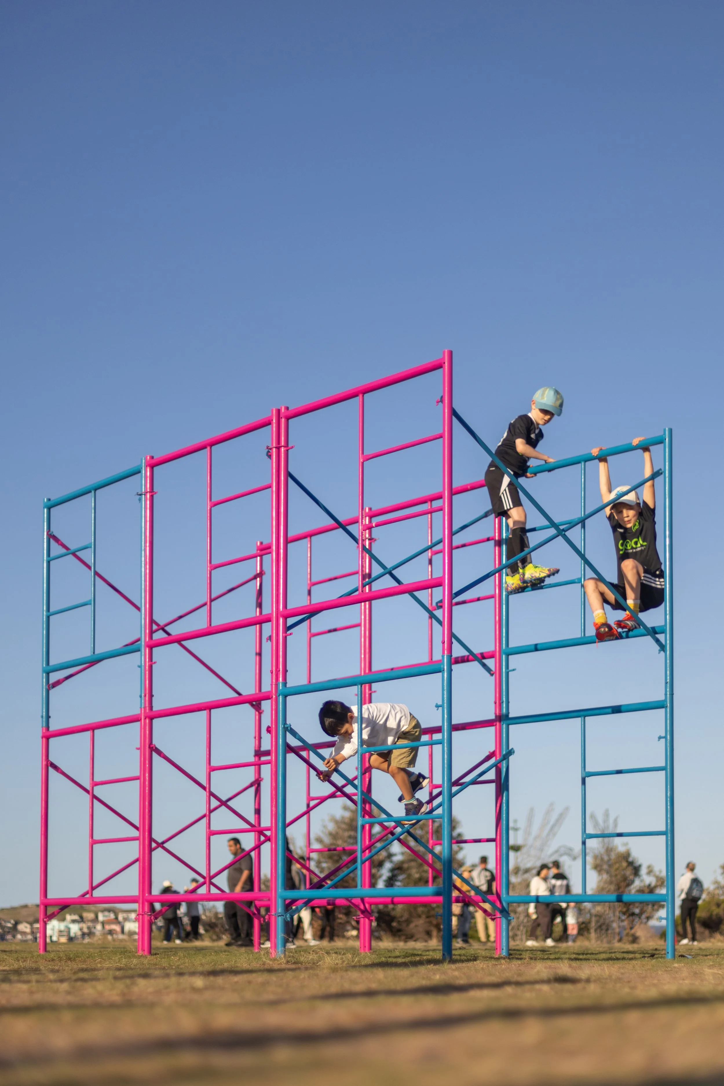 ProfessorAvantikaBawa_ScaffoldsbytheSea_SxSBondi2024_CharlotteCurd-3 (1).jpg