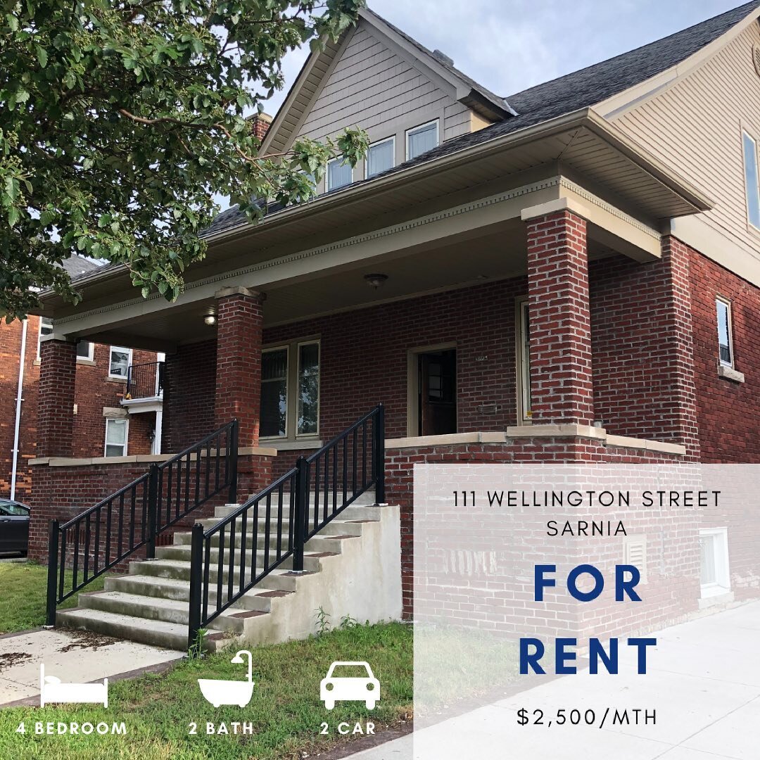 💰$2,500/MTH
📍111 Wellington Street, Sarnia
🔑For Rent!

Located in the heart of downtown, this house features beautiful hardwood floors throughout, original interior architecture and wood, stained glass windows, and a fireplace. 

Steps away from a