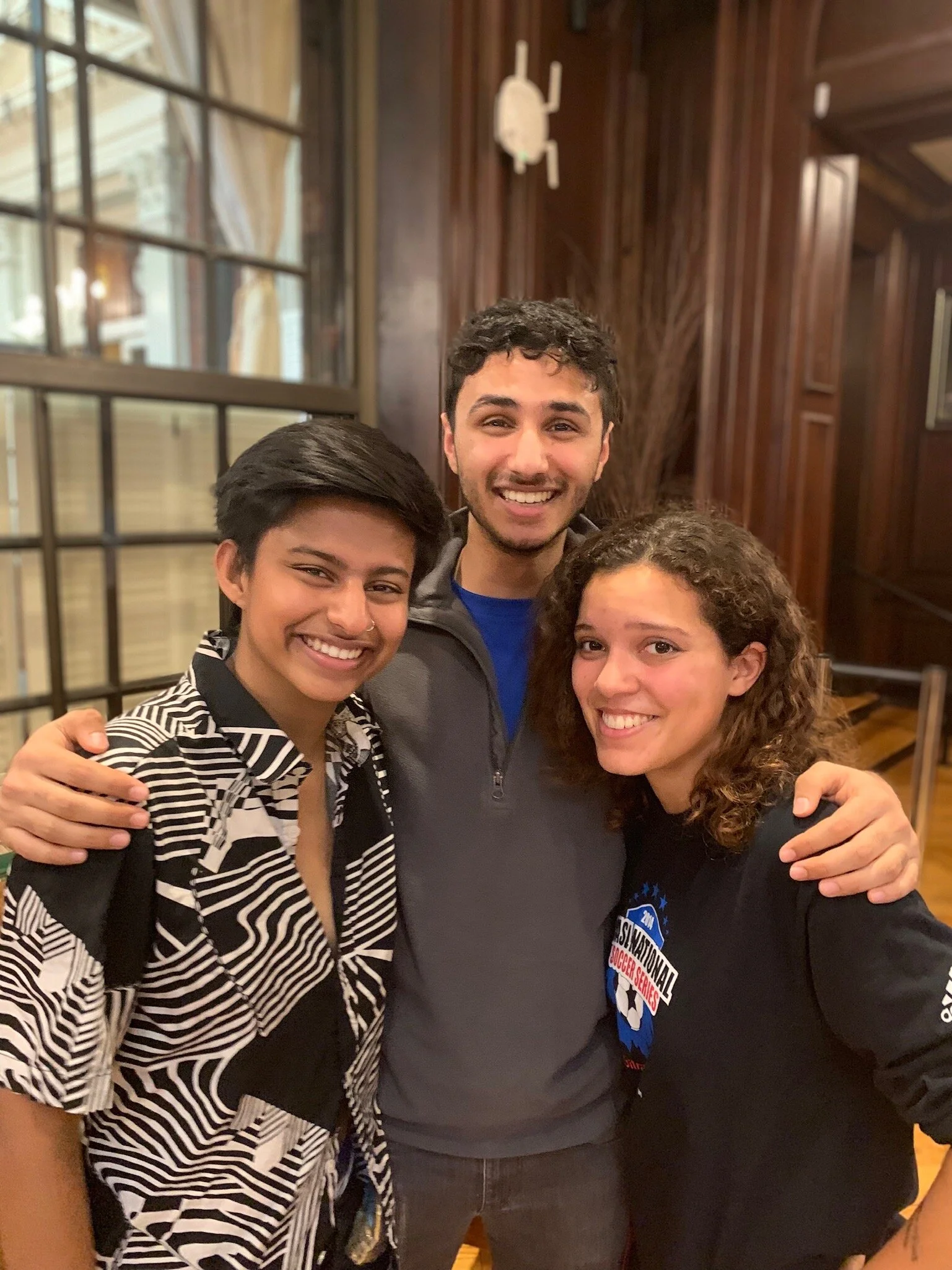 APRIL 2019: FAMILY STYLE