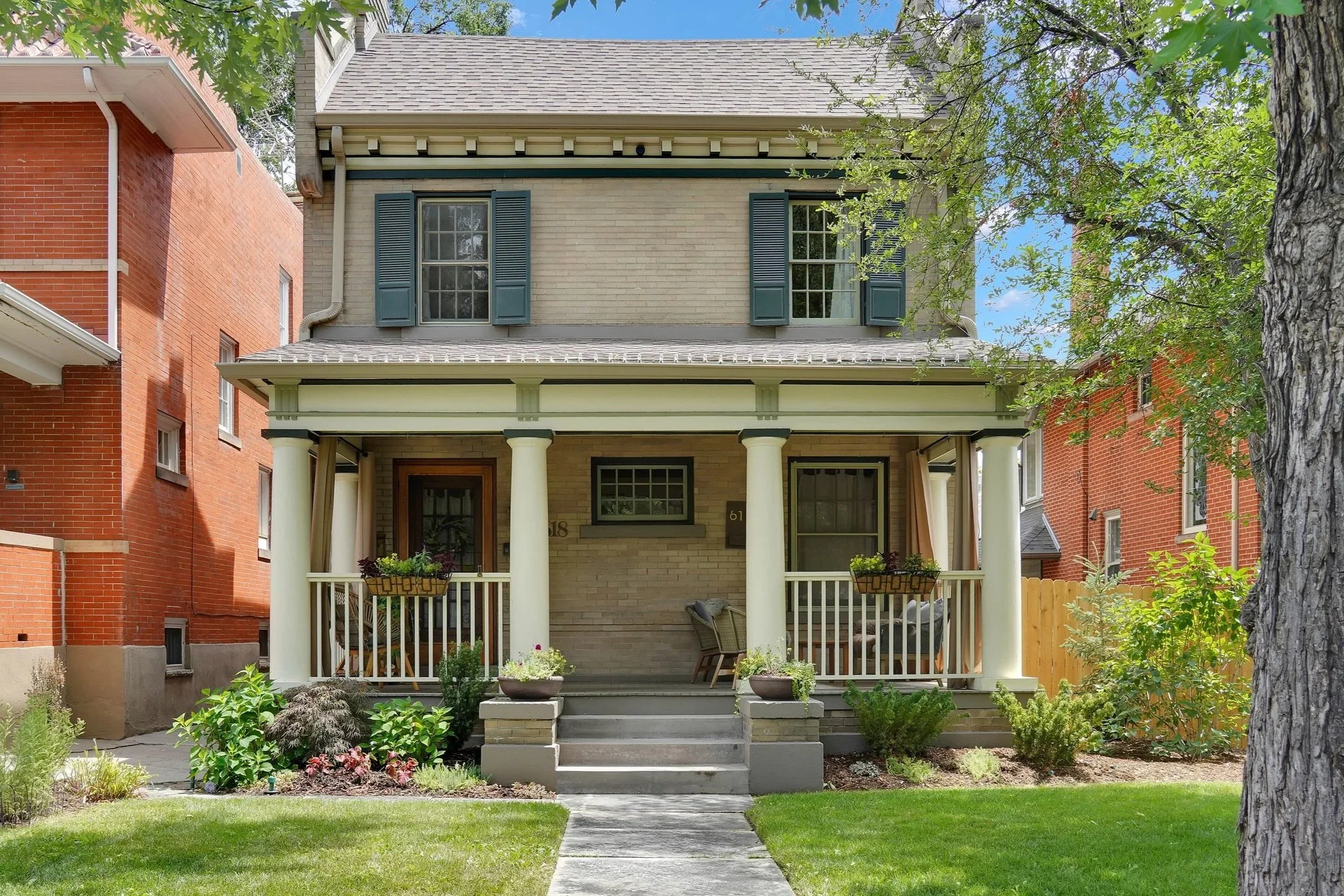 618+Emerson+St%28MLS%29-36.jpg