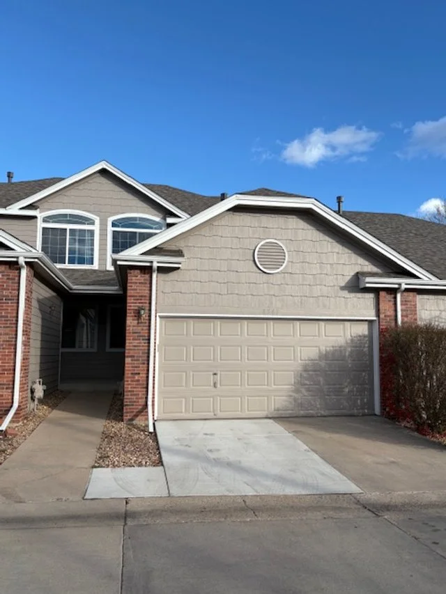 Marina Pointe $435,000