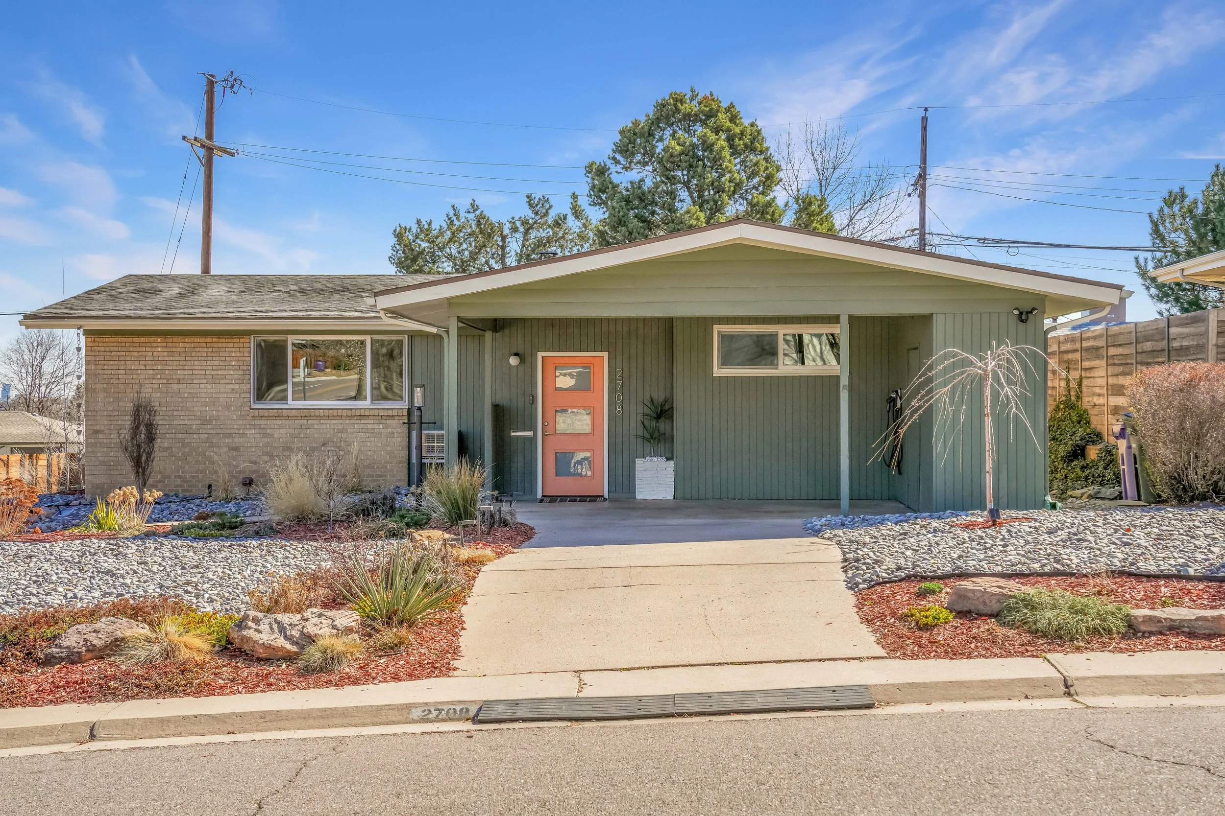 Harvey Park $665,000