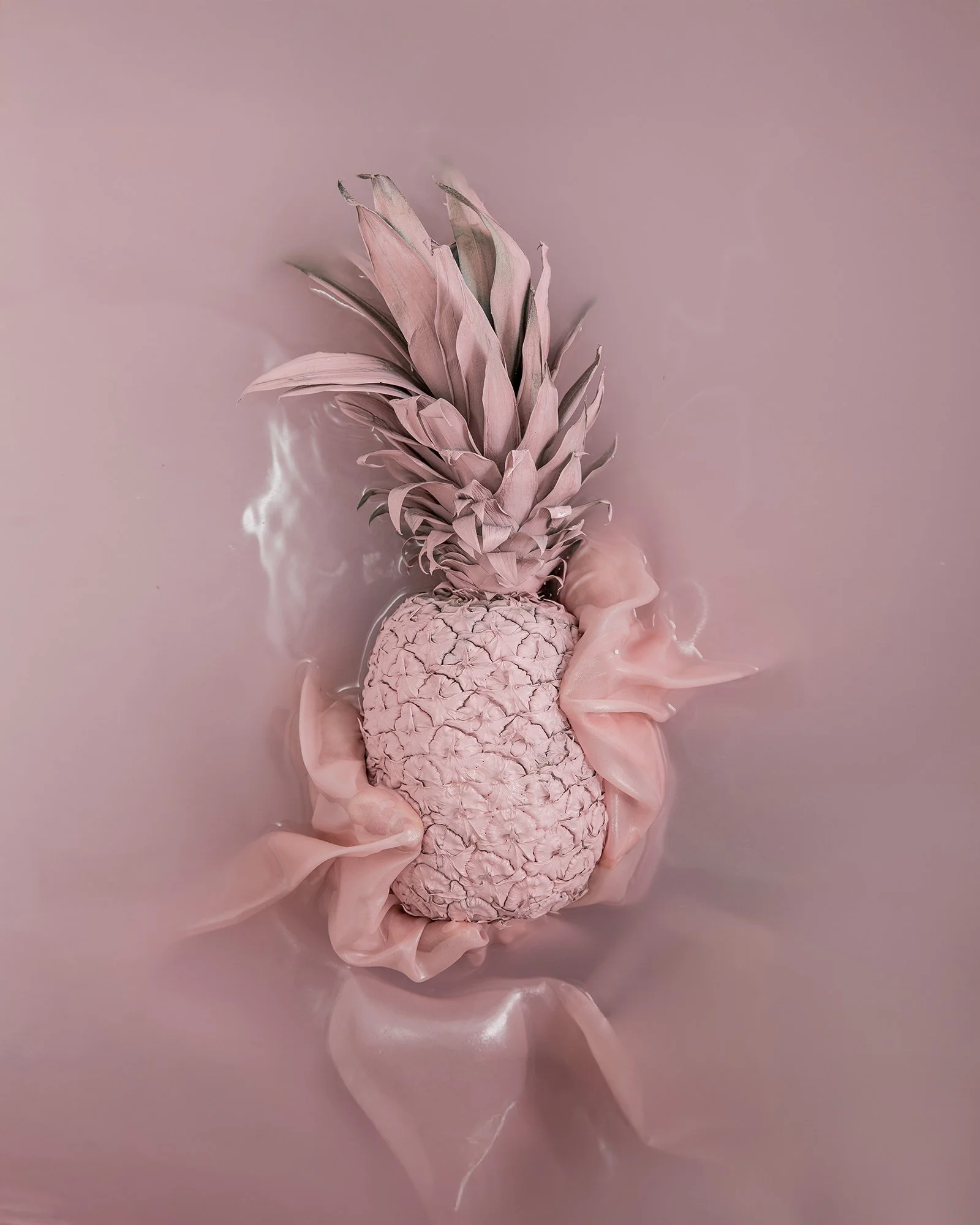 pink-hands-pineapple-breathe-fingers-texture-water.jpg