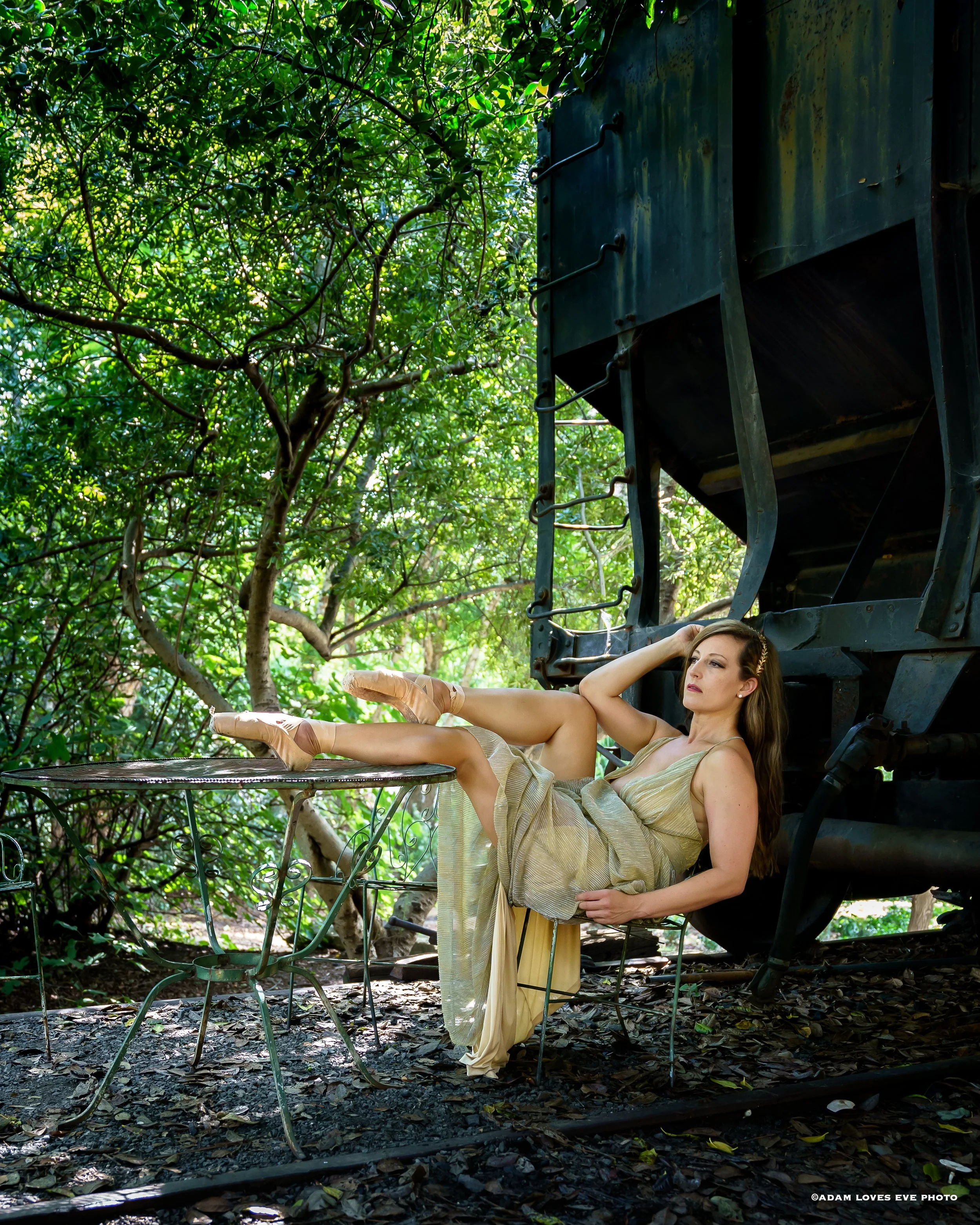 mara train table.JPG