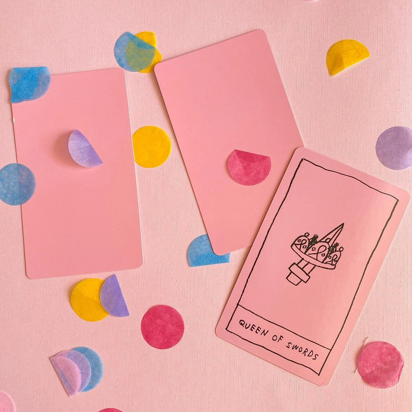 Celebrating winks from the universe ☯️(gorj tarot deck from @adamjk!)