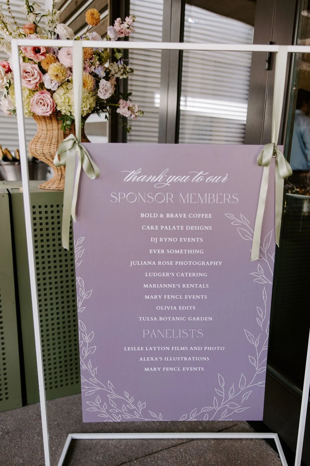 Alexa's Illustrations Oklahoma wed society artist specializing in wedding invitation art and hand made wedding day custom illustrations. Wed Society Connect Event Tulsa, Oklahoma 2026
