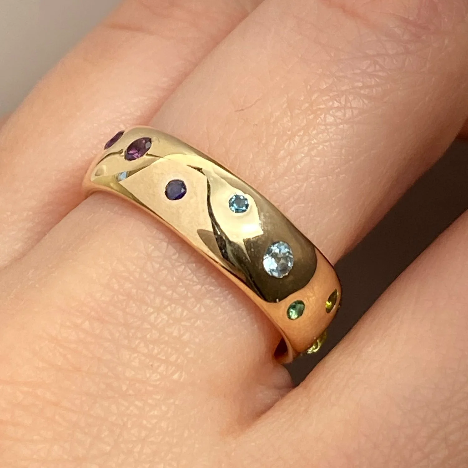 Rainbow Confetti Ring5.jpg
