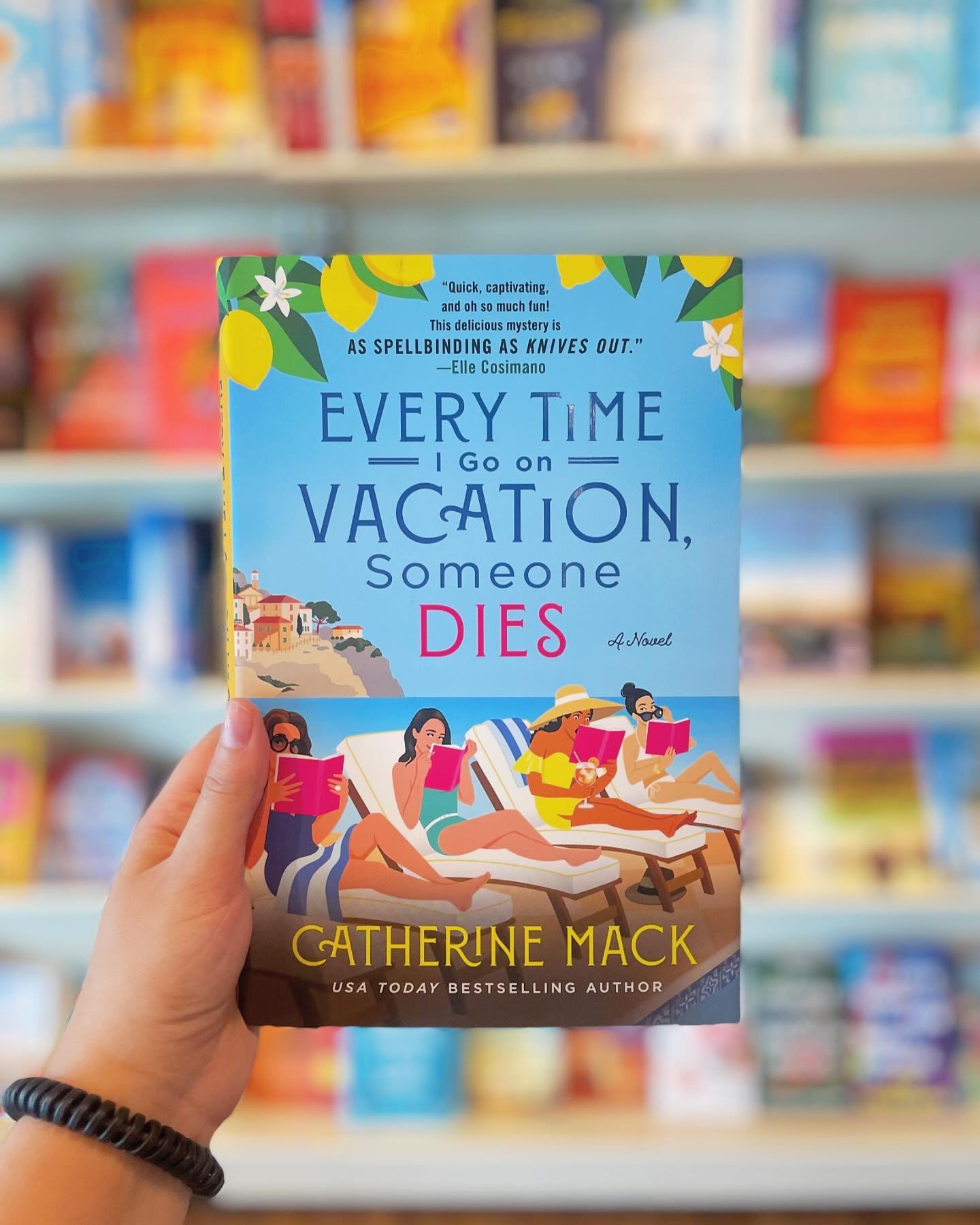 Hurry &amp; Grab your beach bags, towels, and sunglasses-because we&rsquo;ve got a HOT🔥 new read for you to take down to our Pawleys Island Beach!! ☀️👙⛱️🩳🐚🛍️

Come in and grab EVERY TIME I GO ON VACATION SOMEONE DIES by our friend, bestselling a