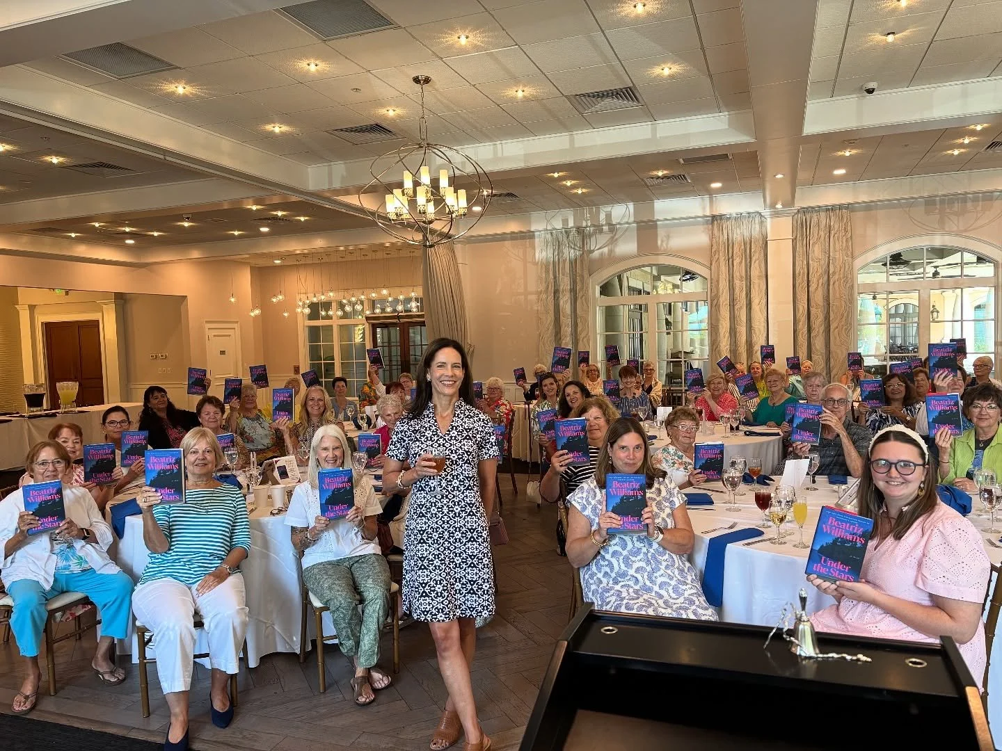 We had an amazing Litchfield Books Exclusive Author Event &copy;️with NY Times Bestselling Author Beatriz Williams! We adore Beatriz and have hosted her for almost every new book she&rsquo;s published! 

Her newest novel, UNDER THE STARS is a great n