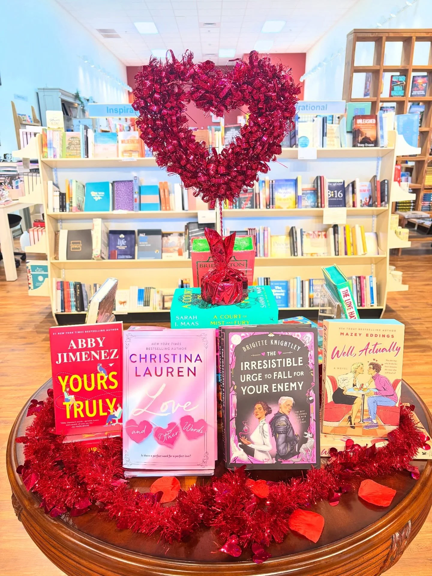 L❤️VE is in the air💘at Litchfield Books💕💝💌📖

Come shop our Valentine&rsquo;s/Galantine&rsquo;s table &amp; romance section. Steamy romance❤️&zwj;🔥? Enemies to lovers😈? Yearning love💌, Star-crossed lovers🌙✨🌌? We&rsquo;ve got it all on our sh