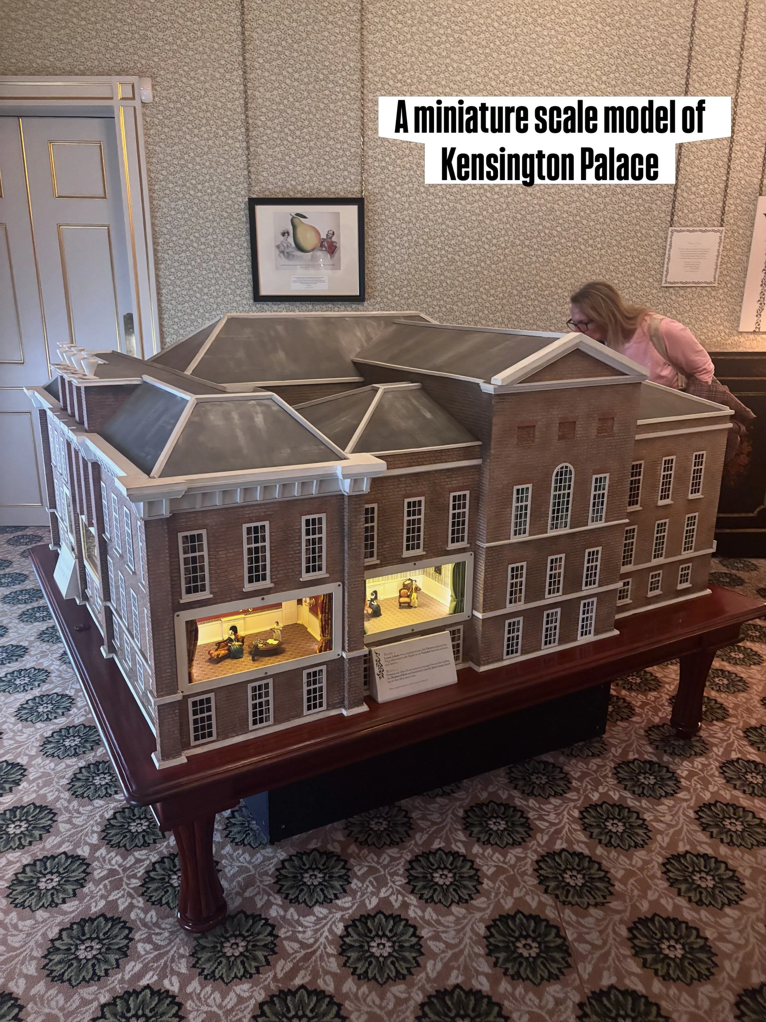 🇬🇧London Day 5, our final day in London is so bittersweet. We are excited to go to Edinburgh, but have just loved our final day here so much. We explored Kensington Palace, one of the few palaces that allows you to take pictures inside. Princess Di