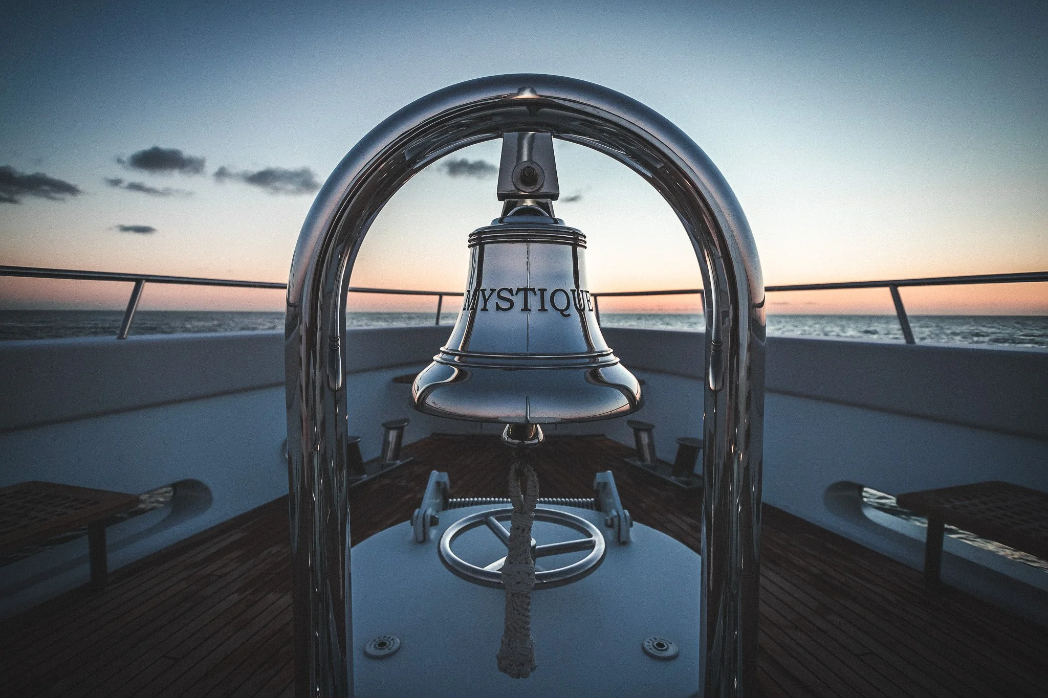 MYSTIQUE_WEB_credit Max FORGIN-223.jpg