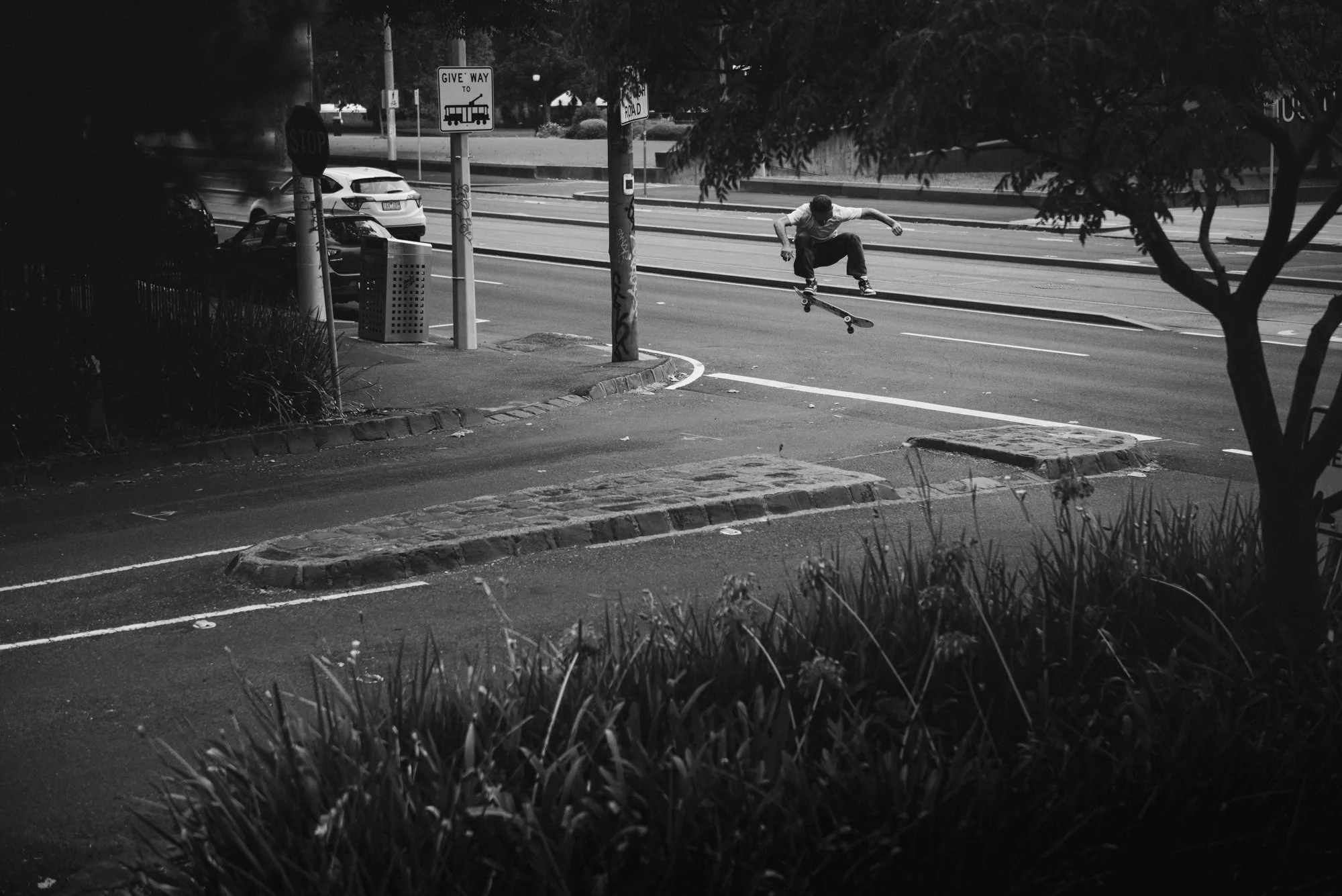 Raph_Langslow_KickFlip_DNL_Melbourne2022_DSC6999_GOLDER.jpg