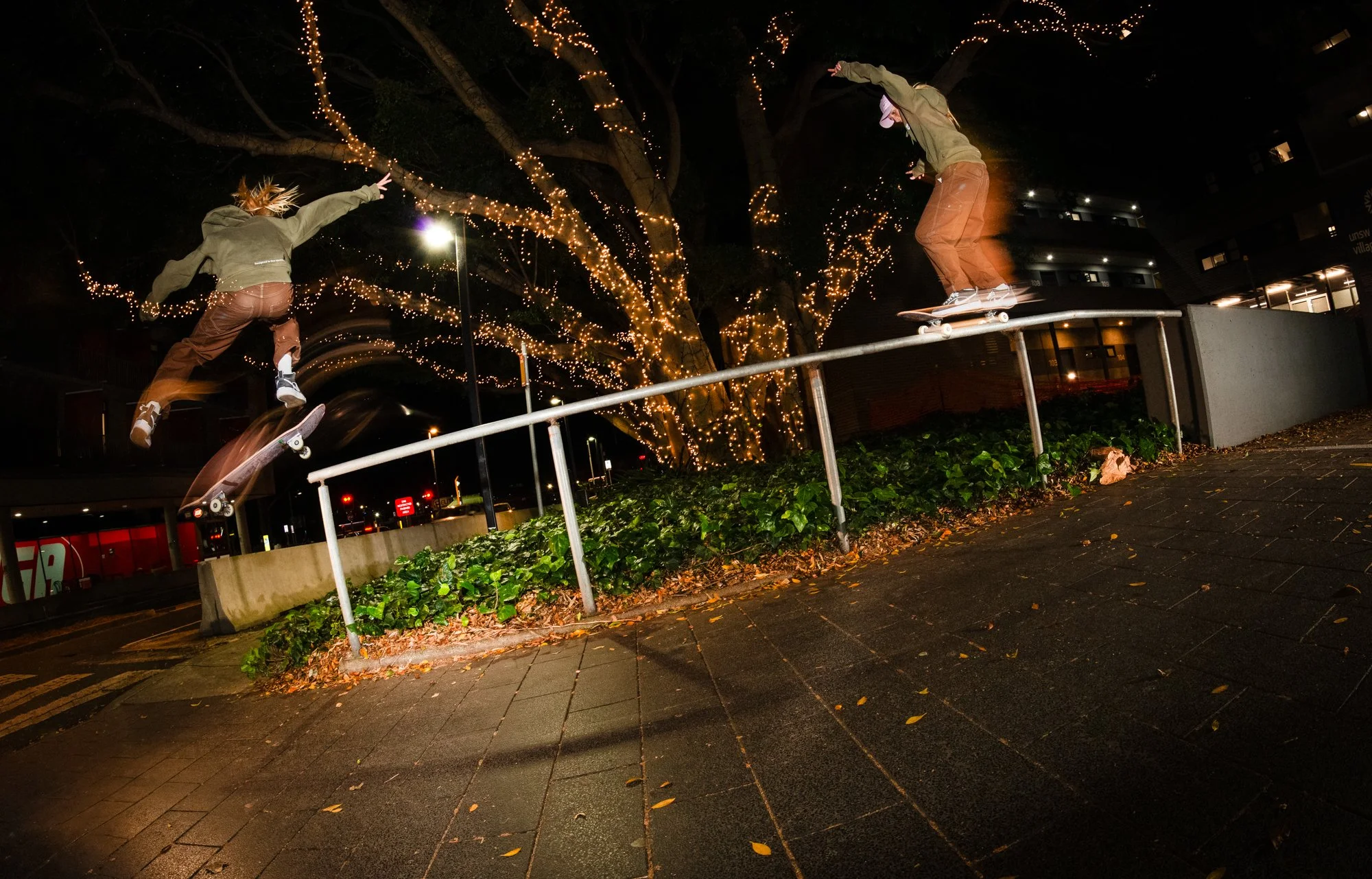 Chole_Covell_5050KickFlip_Sydney_2023_DSC7414-GOLDER.jpg