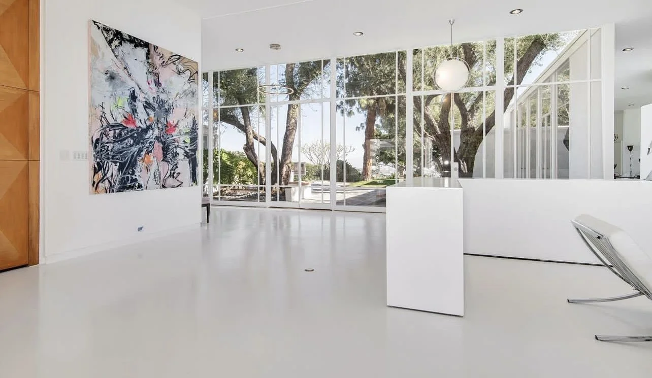 Artwork Installed in Luxurious Modern Interiors — VERBICKY