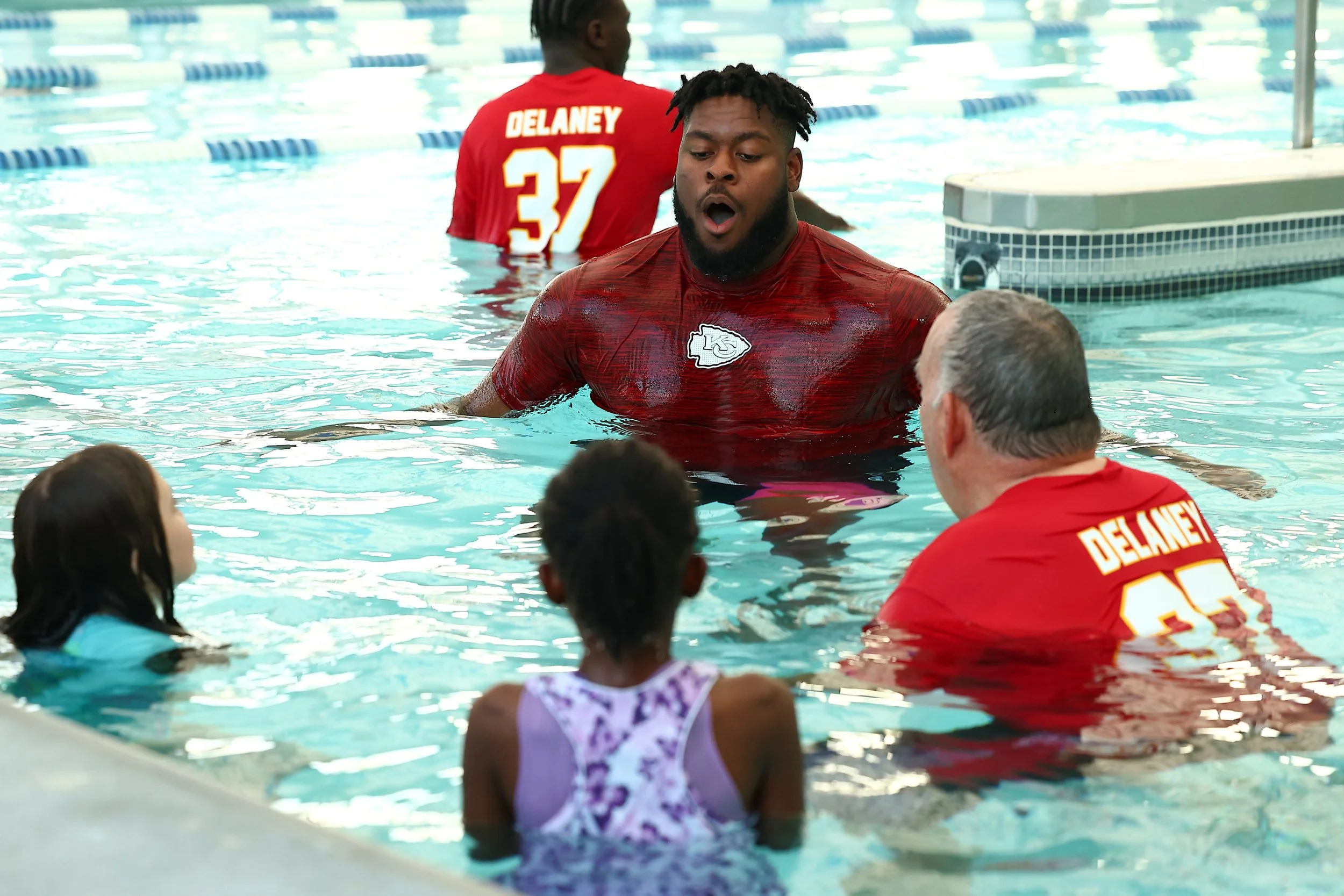 013_25_Trey Smith Joe Delaney.JPG