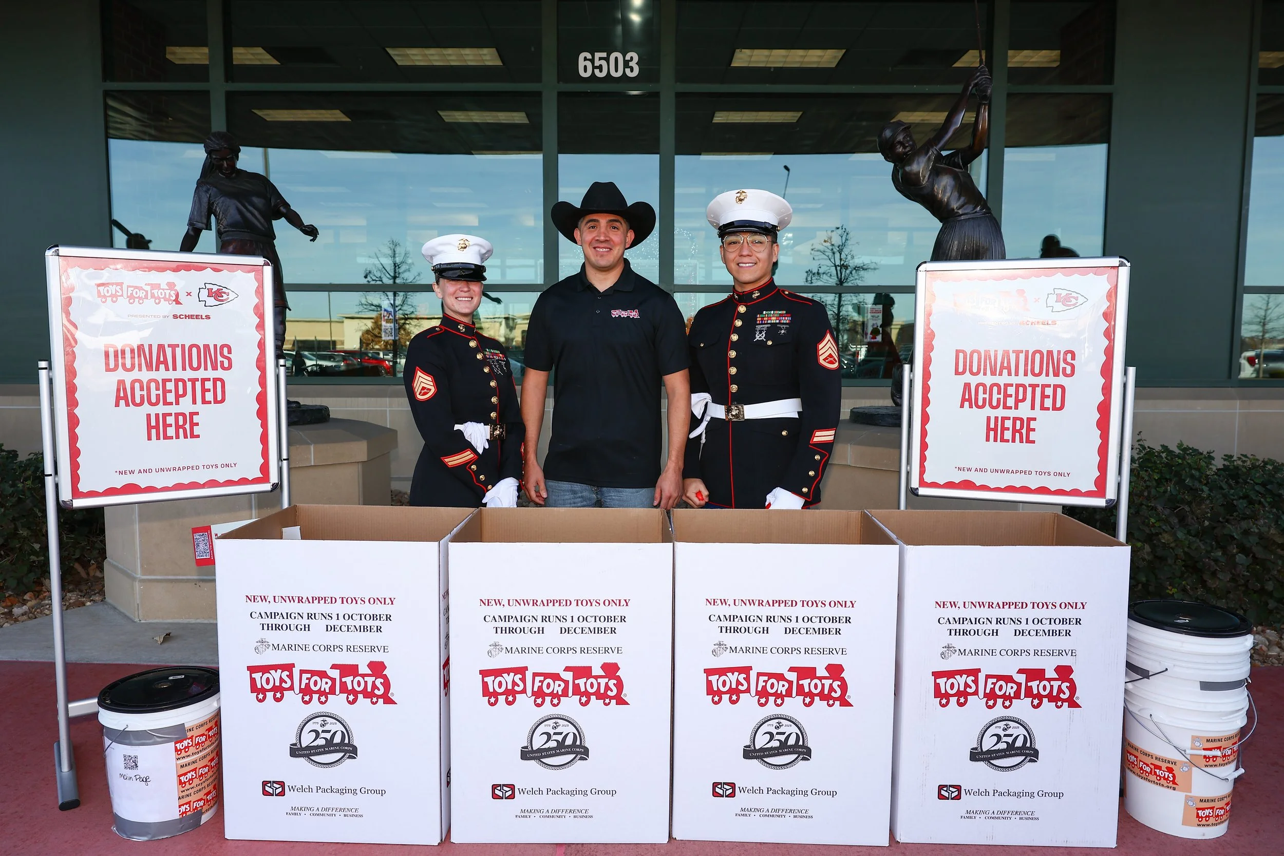 020_25_Scheels Toys for Tots.JPG