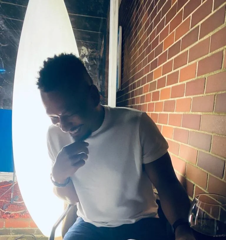 The sun is still shining bright! 