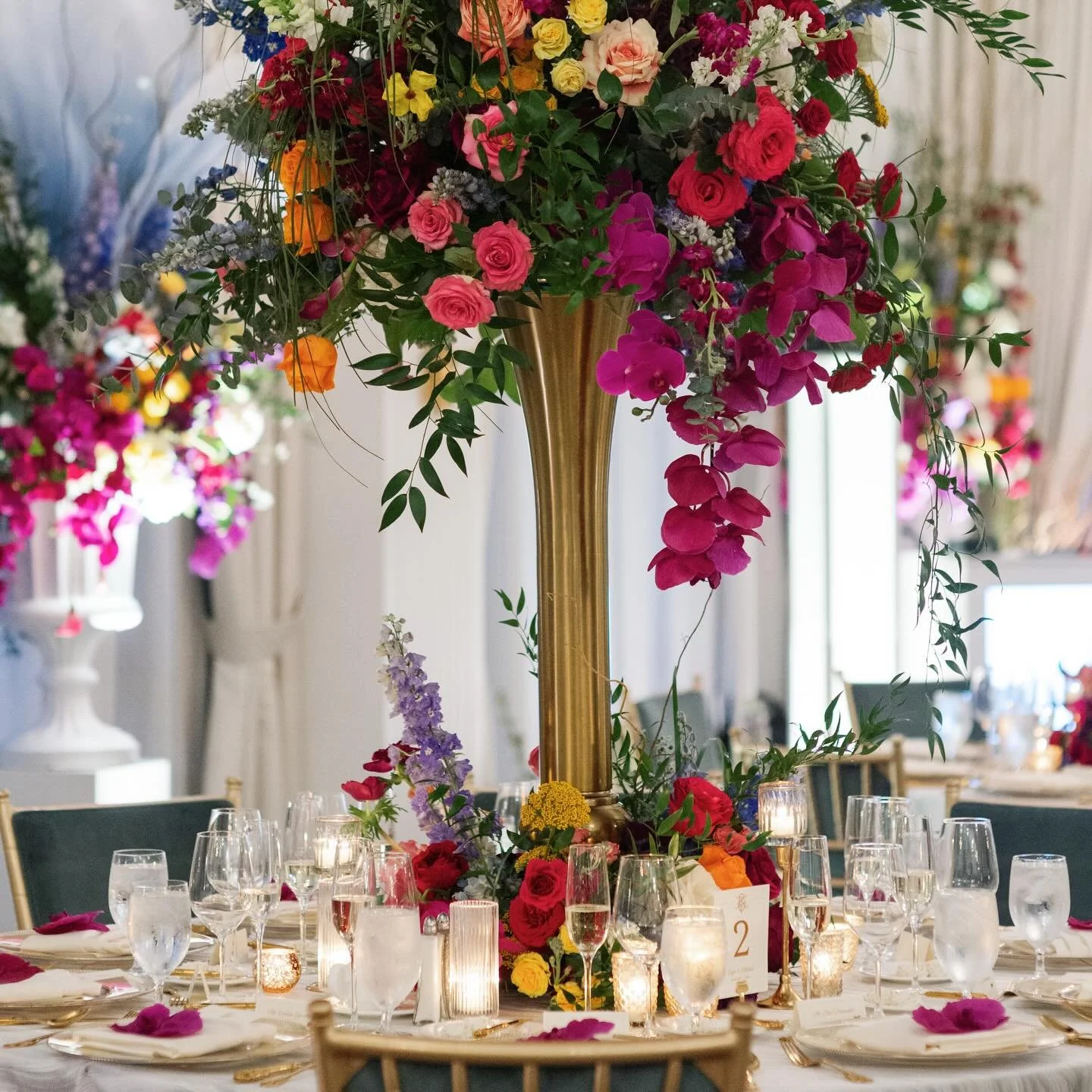 This day, these details, the perfect couple and the best party ever ✨✨✨✨ will be one of our favorites, forever. 💕

📷: @thesiners_photography 
🌺: @elsiesflowershoppe 
#indianapolisweddingplanner #hotelcarmichaelwedding #boldlychicevents #carmelindi