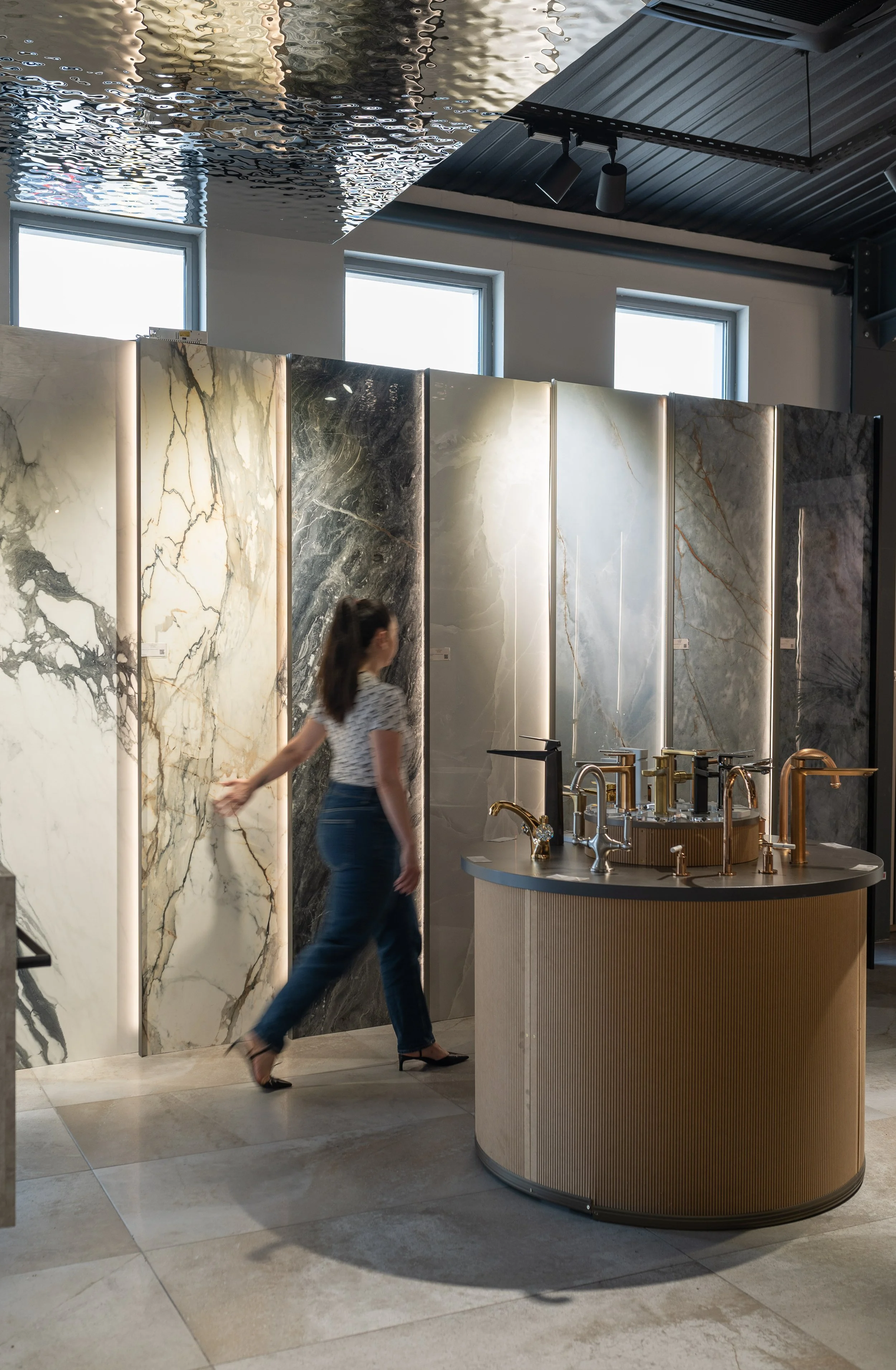 Cum aleg materialele într-un proiect de design interior