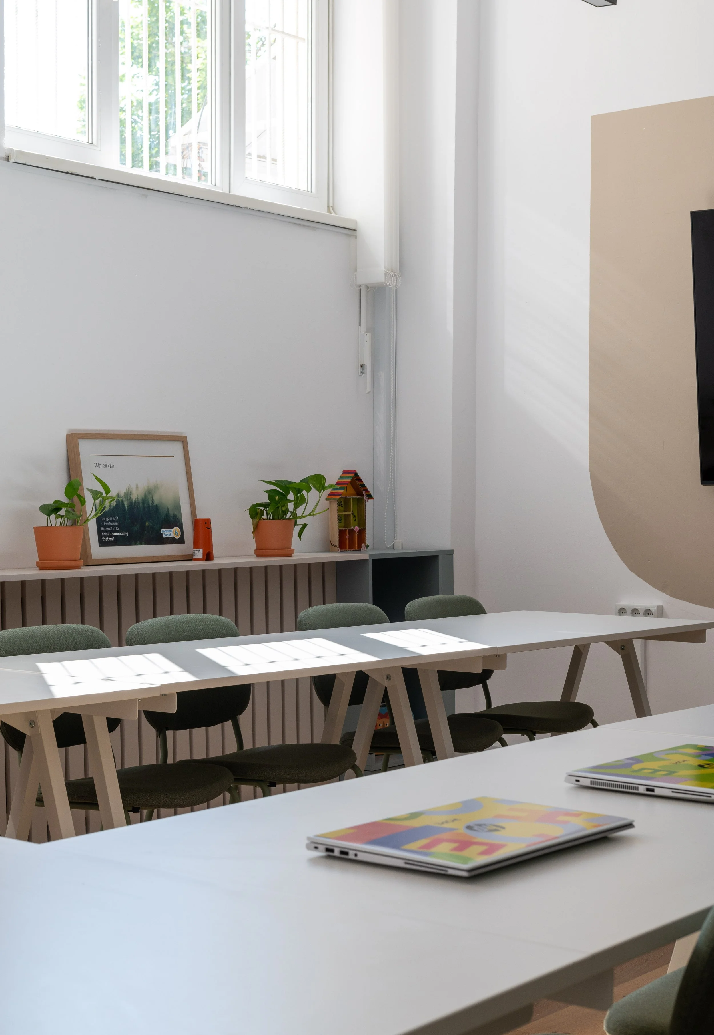 Compas Hub X Sundazed Interiors-19.jpg