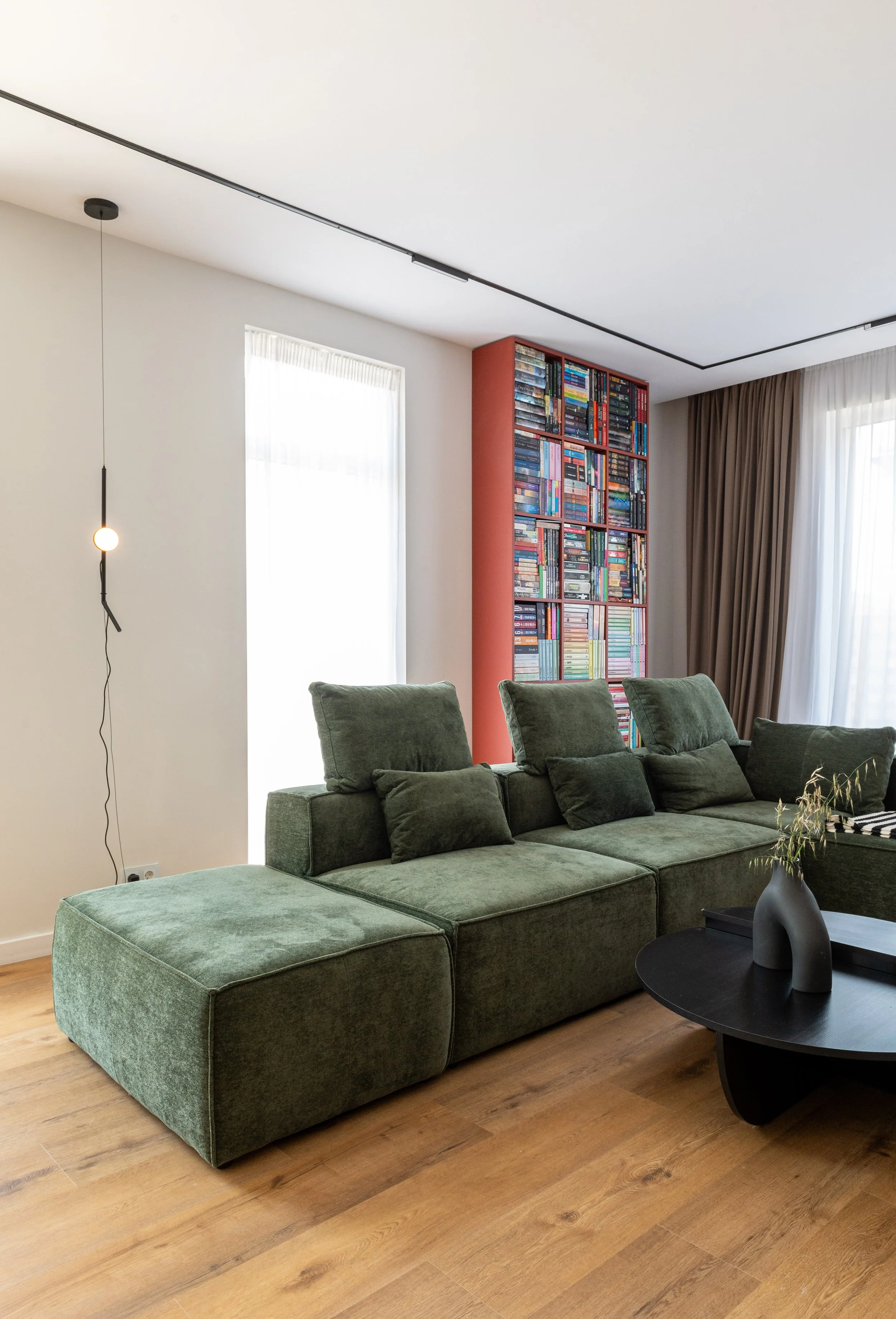 SundazedInteriorsJune2026-27.jpg