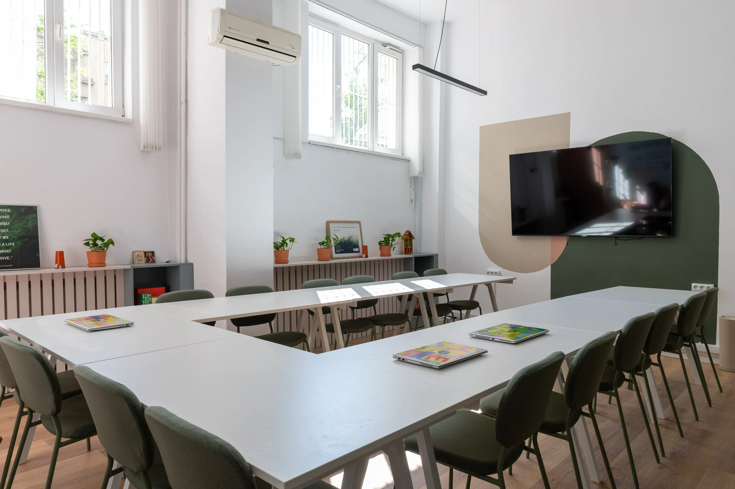 Compas Hub X Sundazed Interiors-20.jpg