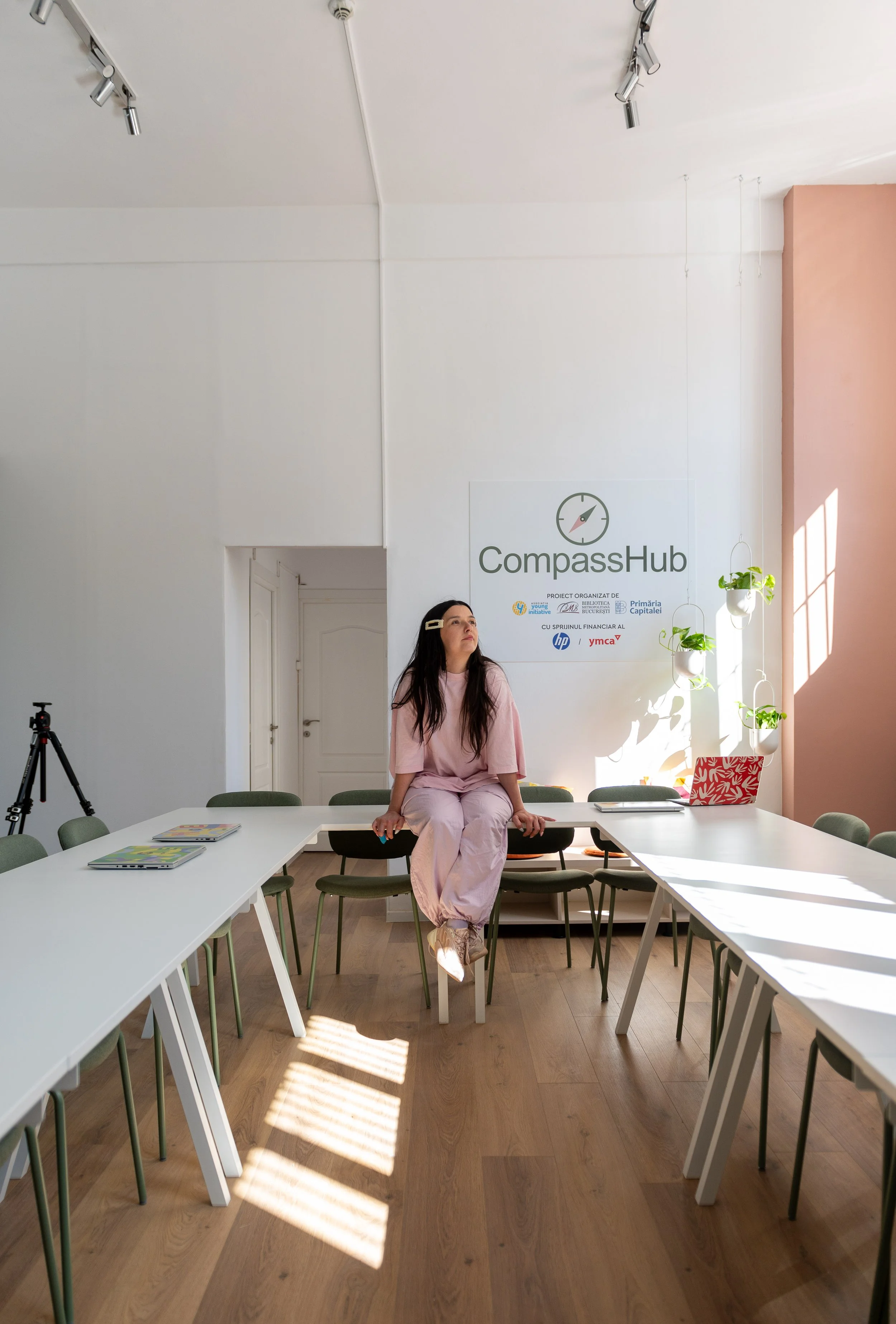 Compas Hub X Sundazed Interiors-38.jpg