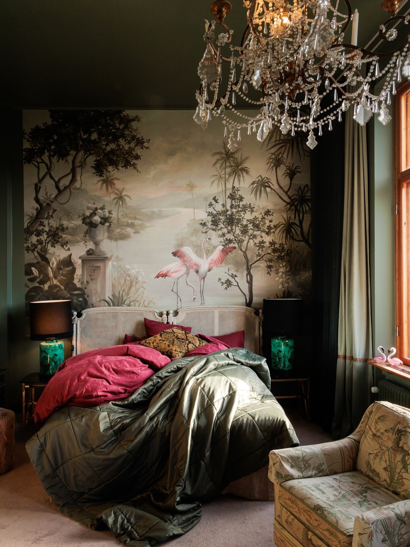 Ser tillbaks p&aring; &aring;rets fina fotograferingar ✨✨
H&auml;r fr&aring;n H&auml;ckeberga och tr&auml;ffen med 40 bostadsfotografer fr&aring;n Norge ✨😍🫶🏻

Sova p&aring; H&auml;ckeberga slott!! 
Under v&aring;rt bes&ouml;k p&aring; slottet &oum