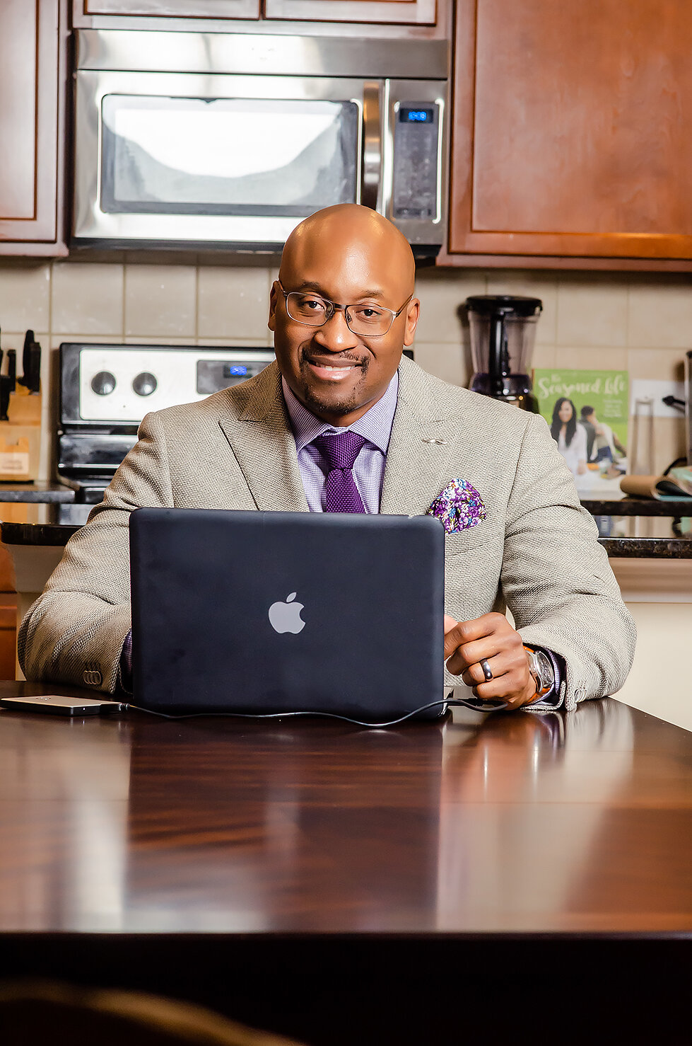 DJ STYLE_PURPLE GREEN DAPPER-05.jpg