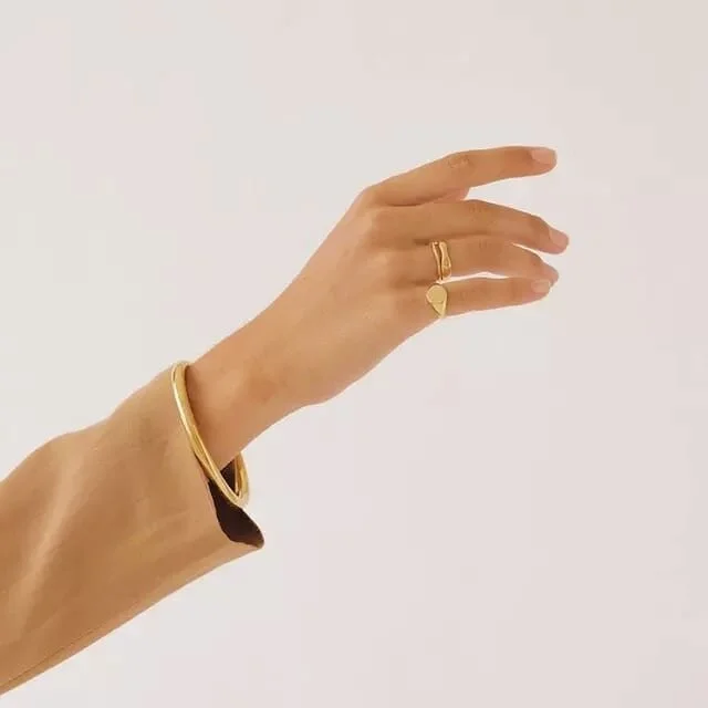 The name Nami comes from the Japanese origin meaning "beautiful".
Say hello to our #nami ring set ❤️💍
.
.
.
.
. 
#theaikocollection #jewellery #jewellerydesign #goldjewellery #rings #smallbusiness #smallbusinessaustralia #retail #fashionje
