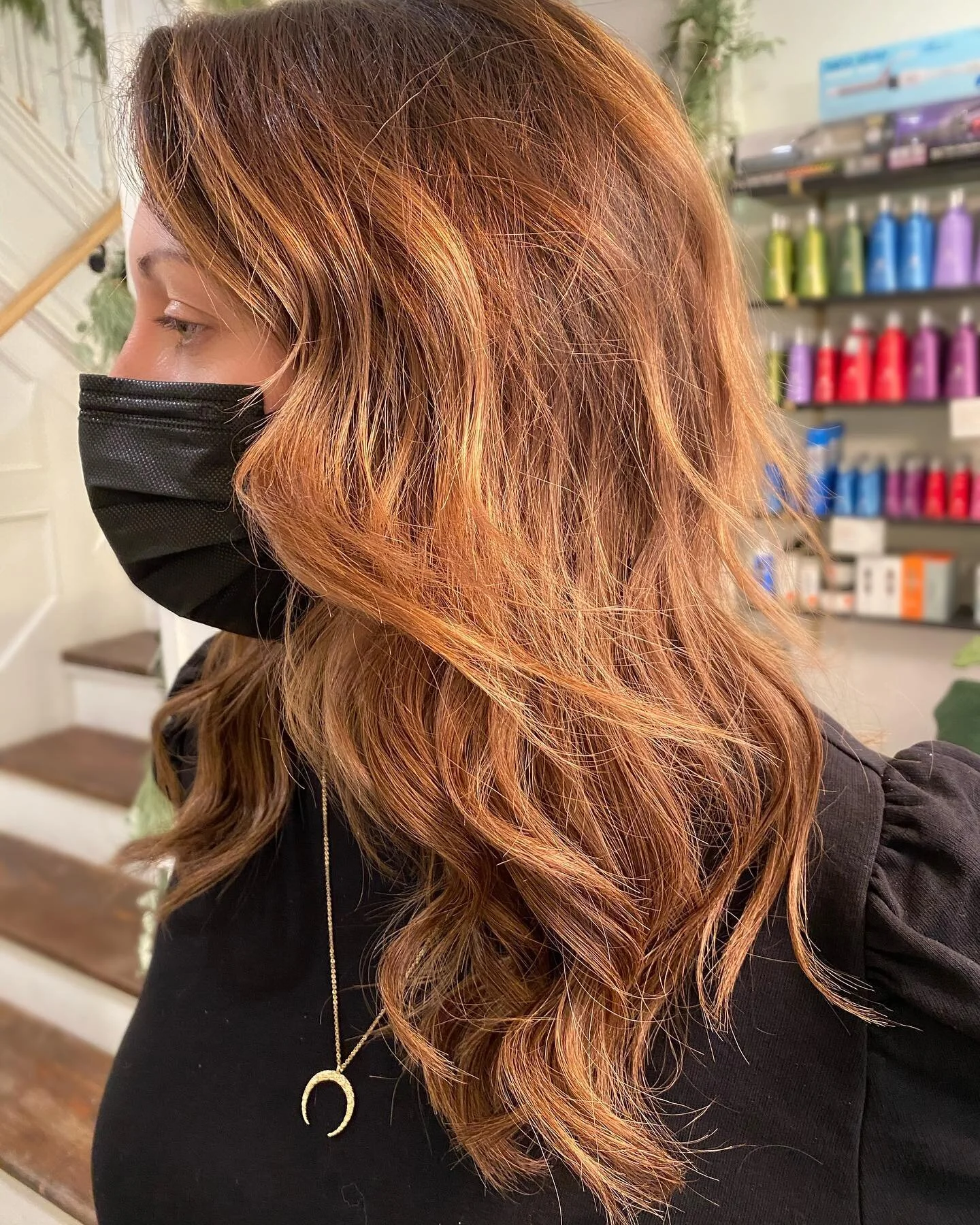 I love extensions, especially if you want a change ❤️
2.5 rows @bellamihair volume wefts took Taryn to a whole new level! Thank you @tipsygypsypgh for letting me play today xo.
cut/ color/ extensions by @danabannon 
.
.
.
.
.
.
.
.
#pageboypgh #bella