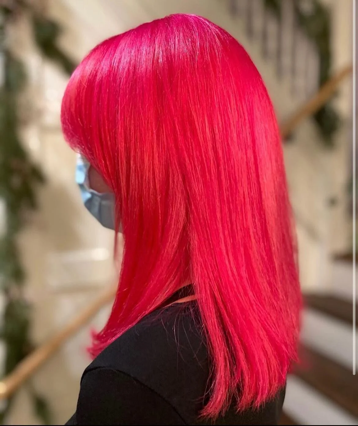 SWIPE...... ➡️
seriously like now......
cut and color by @lindsaypghhair 
@oligopro @pulpriothair 
.
.
.
.
.
#pageboypgh #pulpriot #oligoproblacklight #oligopro #pinkhair #magentahair #vividcolor #americansalon #modernsalon #btc_pics #fun #artist #pg