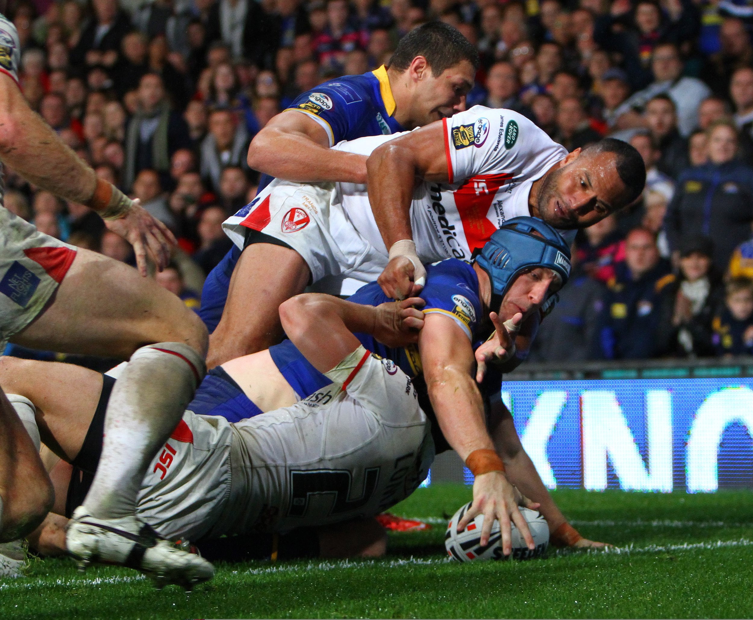 AVPA-21-LEEDS-V-SAINTS.jpg